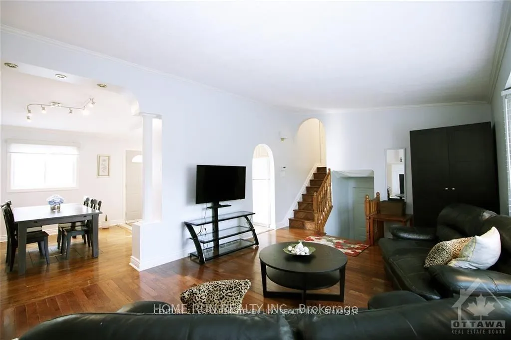 Photo 4 of 74 Seabrooke Drive, Ottawa, Kanata - Glencairn/Hazeldean — HOMEH