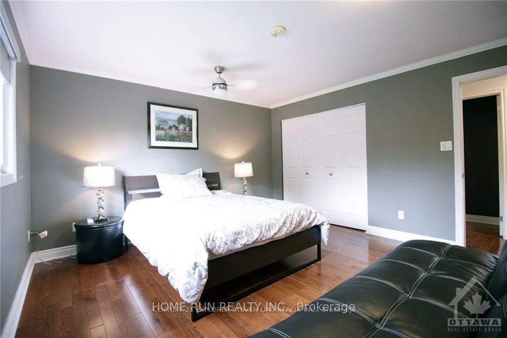 Photo 9 of 74 Seabrooke Drive, Ottawa, Kanata - Glencairn/Hazeldean — HOMEH