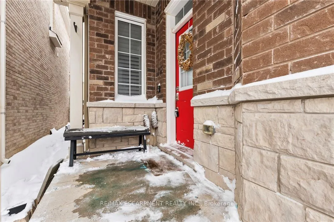 Photo 7 of 136 Hatt Court, Milton, Ford — HOMEH