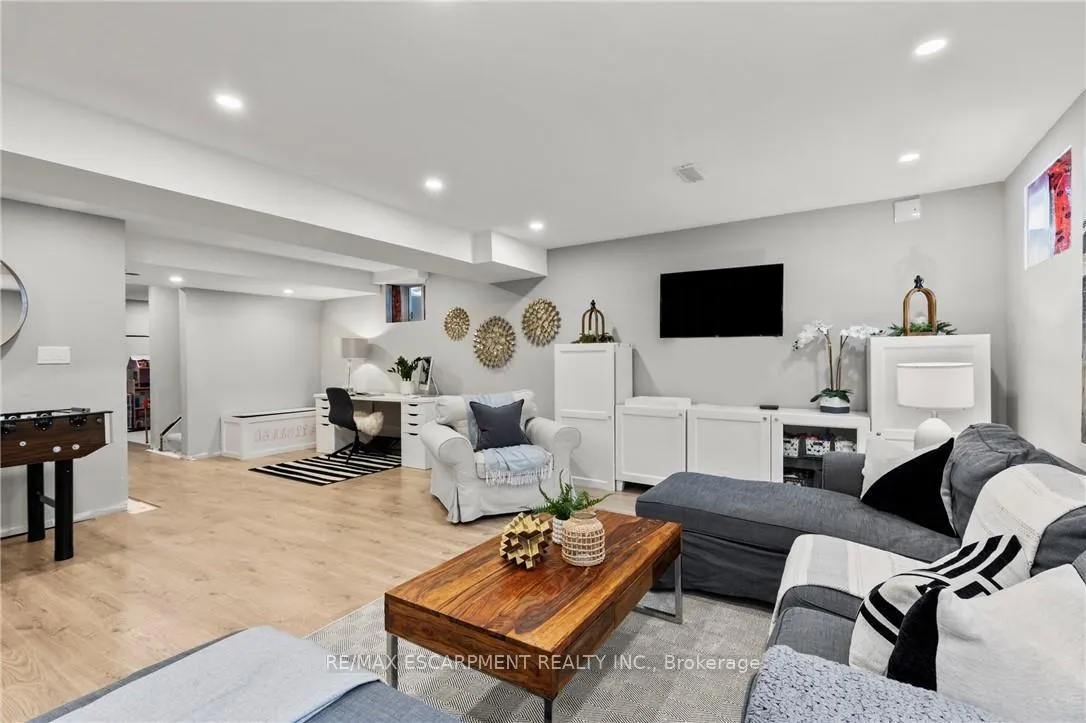 Photo 39 of 136 Hatt Court, Milton, Ford — HOMEH