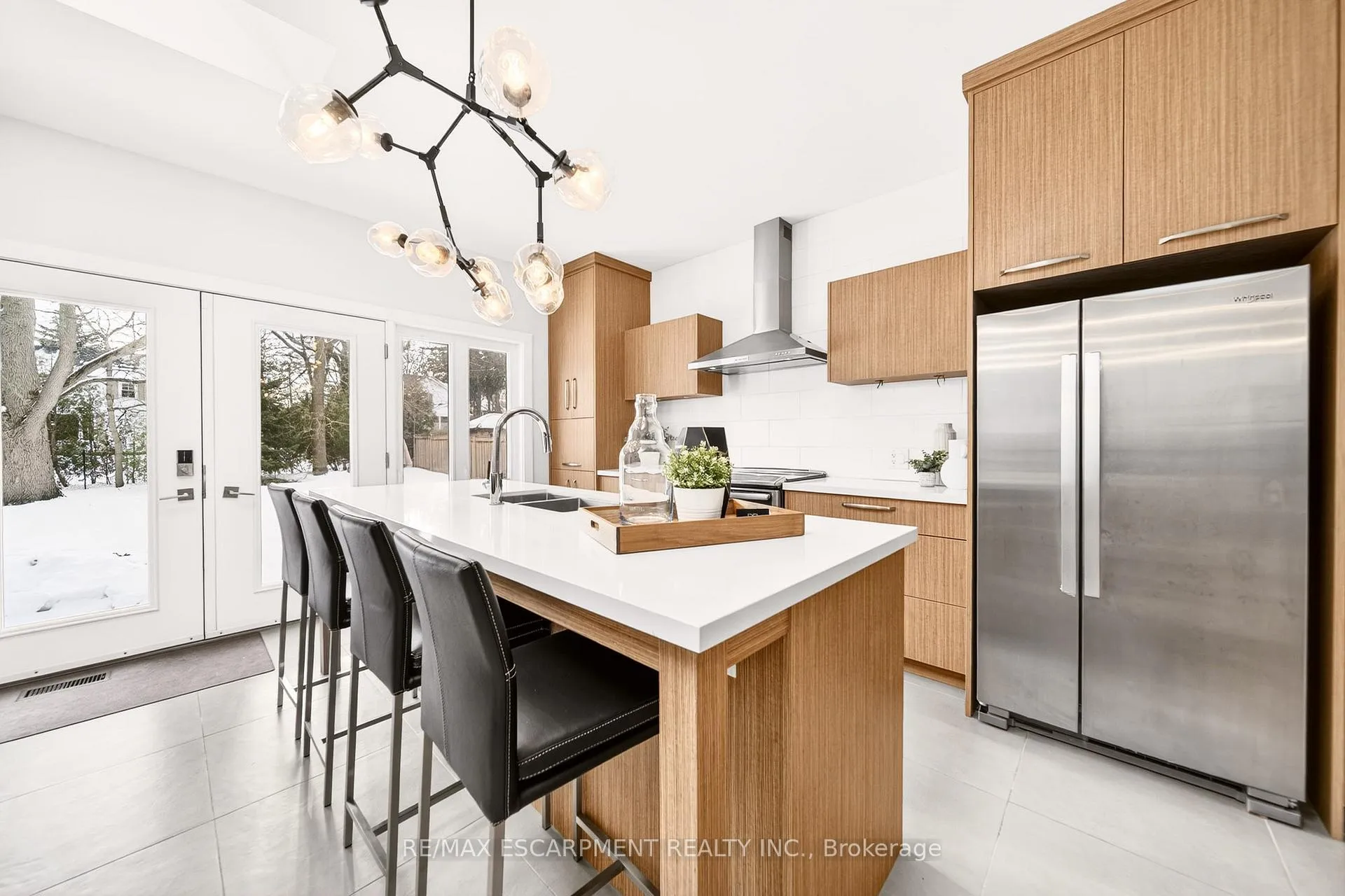 Photo 16 of 21 Victoria Street, Hamilton, Waterdown — HOMEH