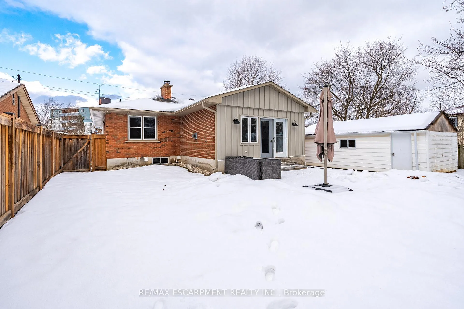 Photo 46 of 21 Victoria Street, Hamilton, Waterdown — HOMEH