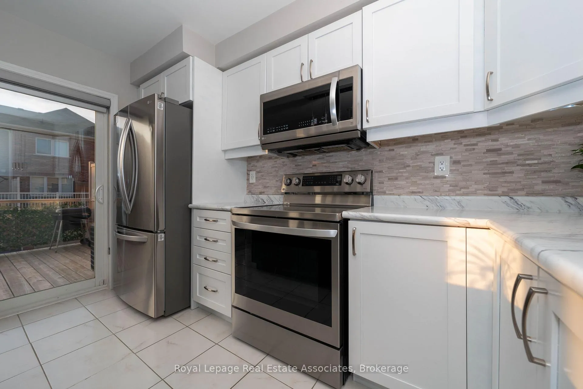 Photo 5 of 111 Gore Court, Milton, Ford — HOMEH