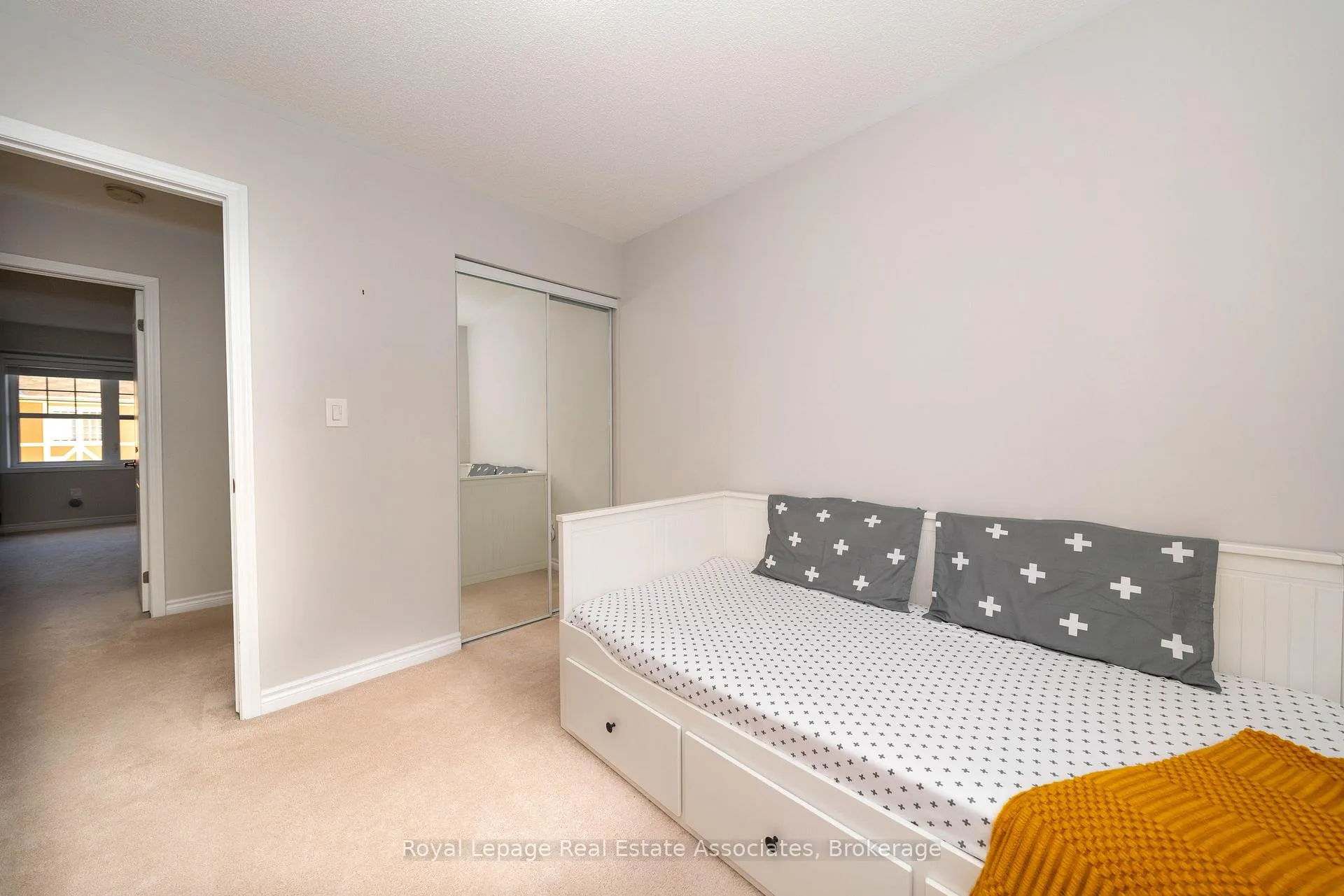 Photo 13 of 111 Gore Court, Milton, Ford — HOMEH
