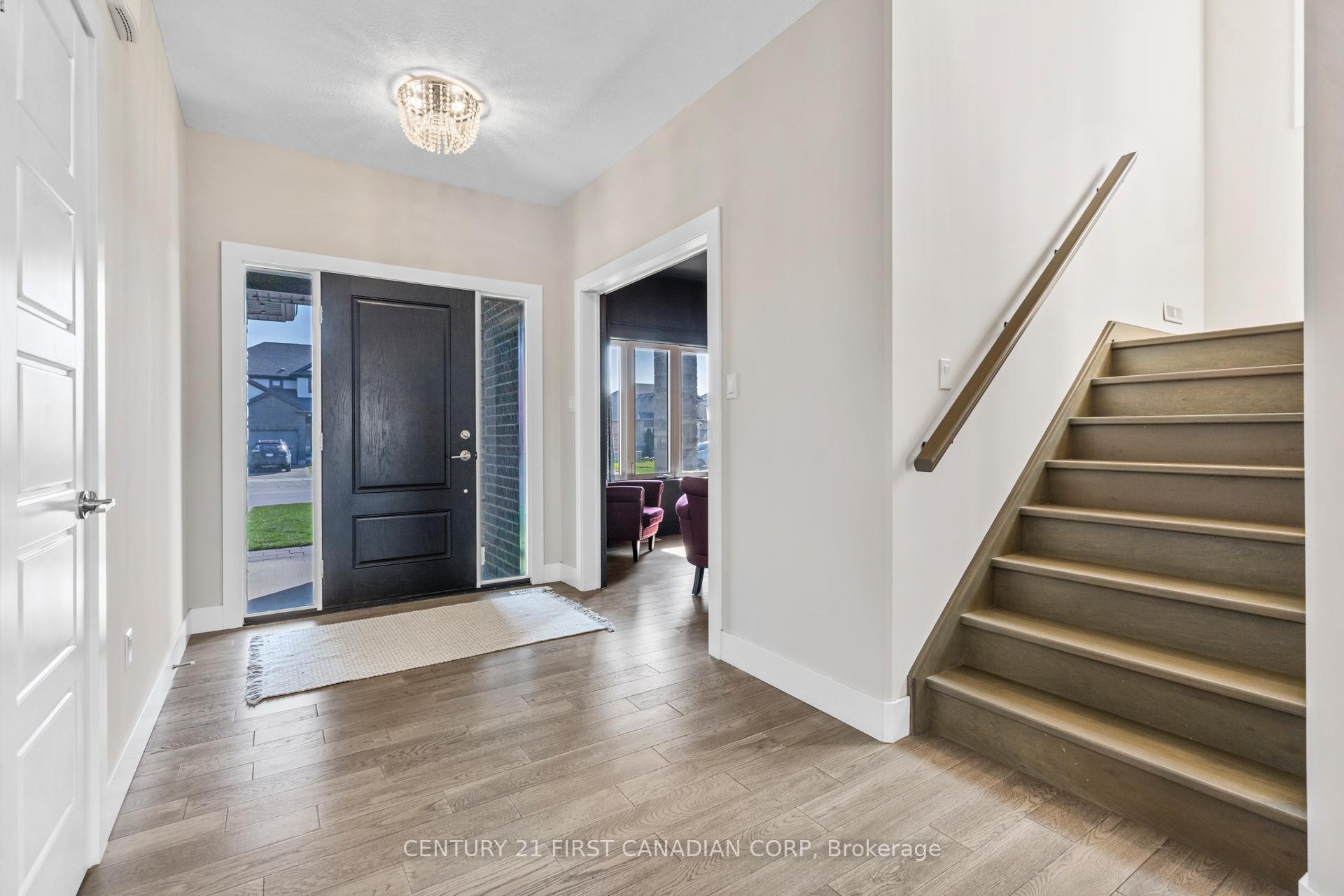 Photo 6 of 134 Spencer Avenue, Lucan Biddulph, Lucan — HOMEH