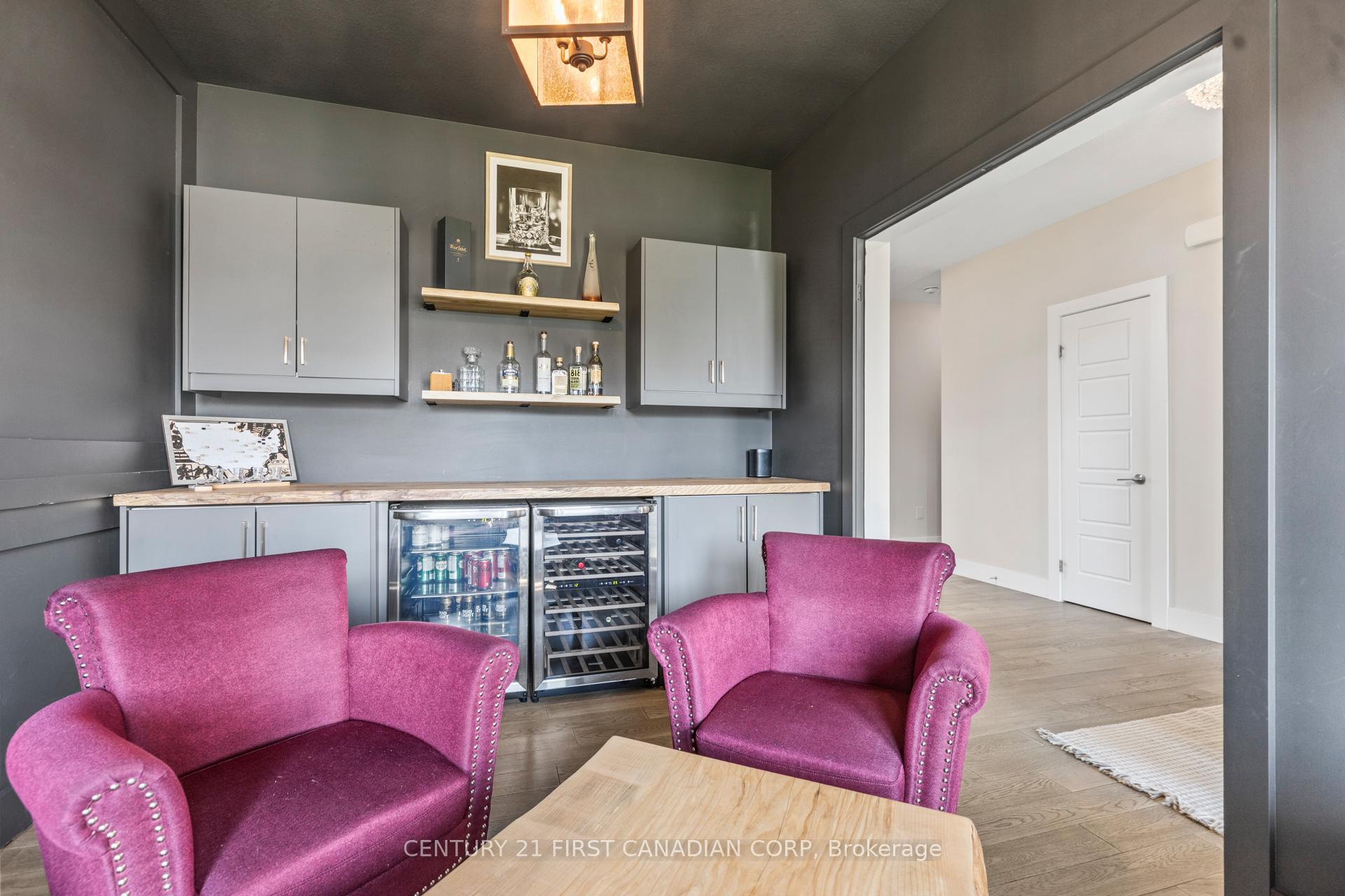 Photo 8 of 134 Spencer Avenue, Lucan Biddulph, Lucan — HOMEH