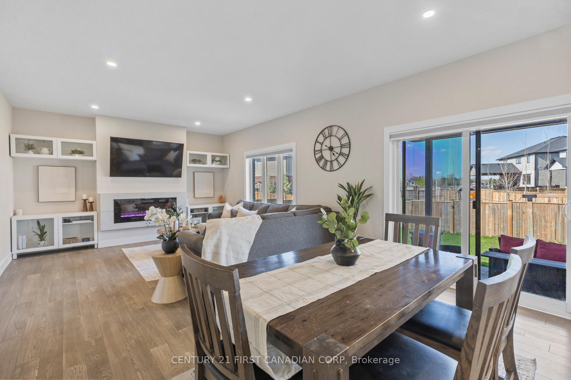 Photo 15 of 134 Spencer Avenue, Lucan Biddulph, Lucan — HOMEH