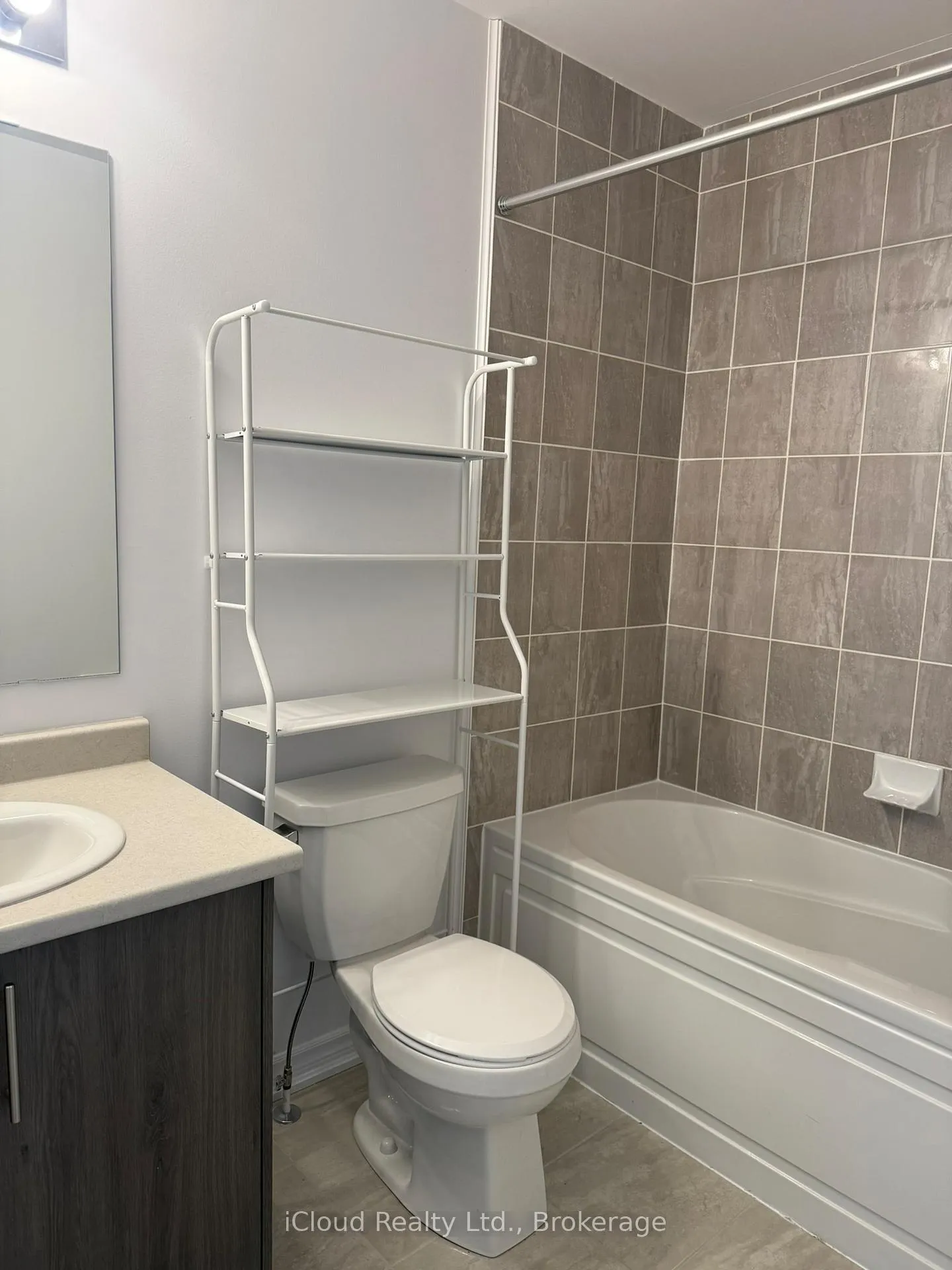Photo 19 of 386 Centre Street, Essa, Angus — HOMEH