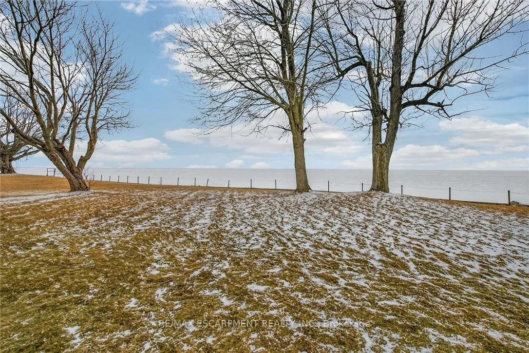 Photo 6 of 3076 Lakeshore Road, Haldimand, Dunnville — HOMEH