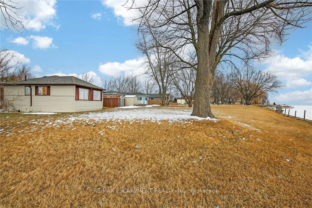 Photo 24 of 3076 Lakeshore Road, Haldimand, Dunnville — HOMEH