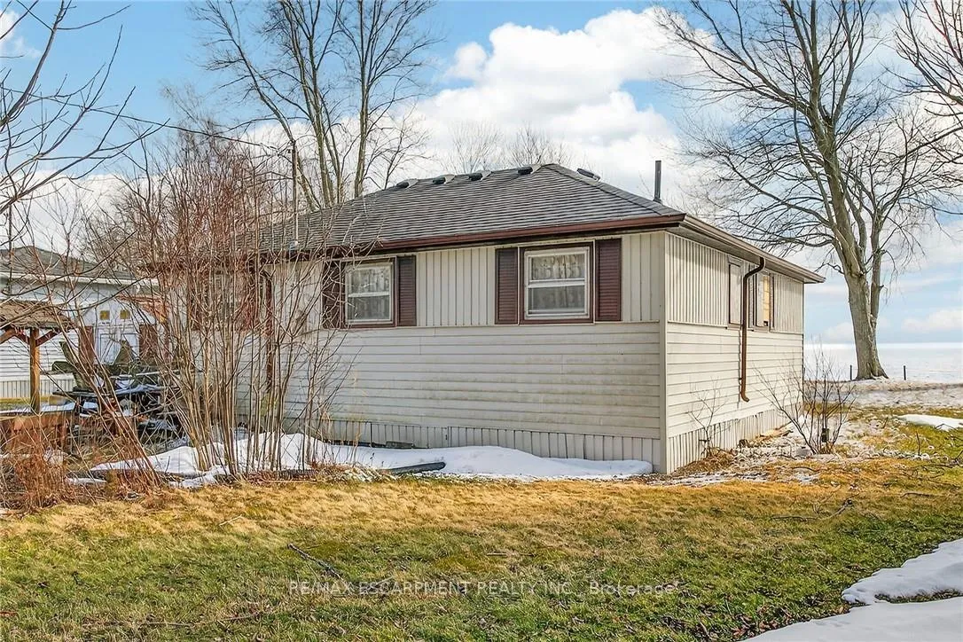 Photo 25 of 3076 Lakeshore Road, Haldimand, Dunnville — HOMEH