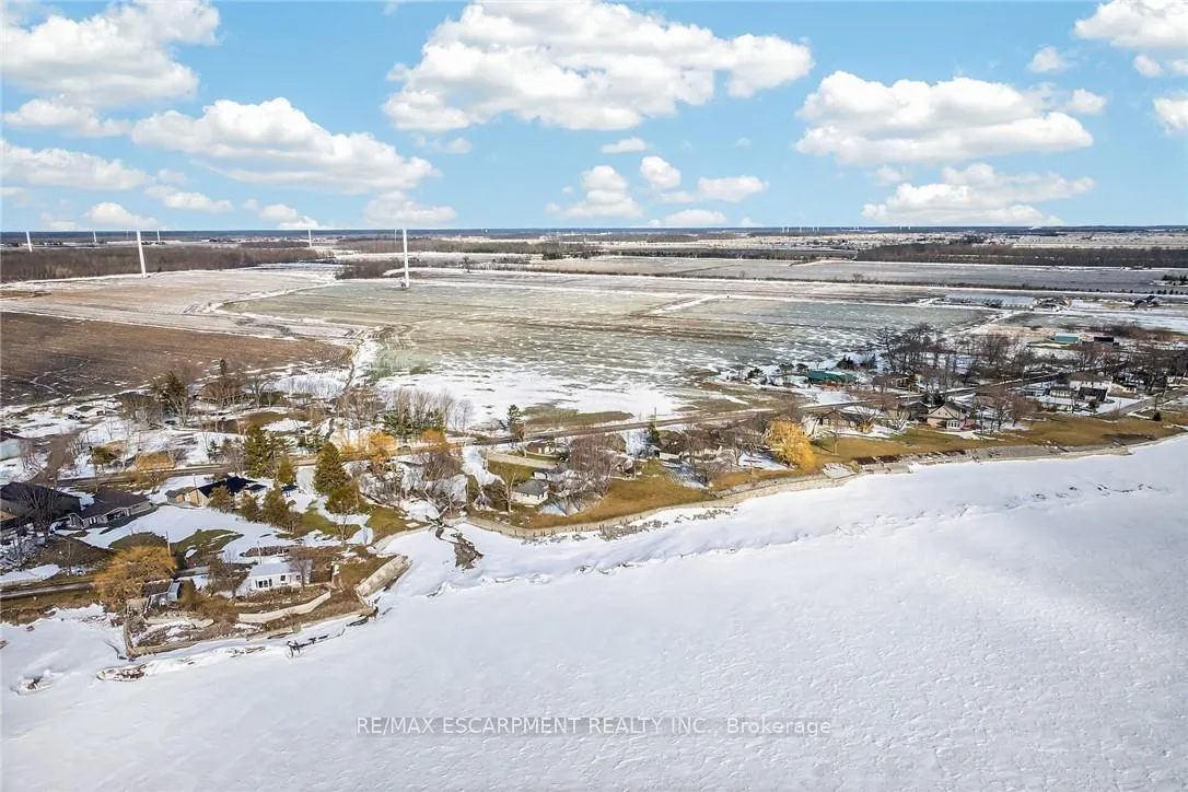 Photo 35 of 3076 Lakeshore Road, Haldimand, Dunnville — HOMEH