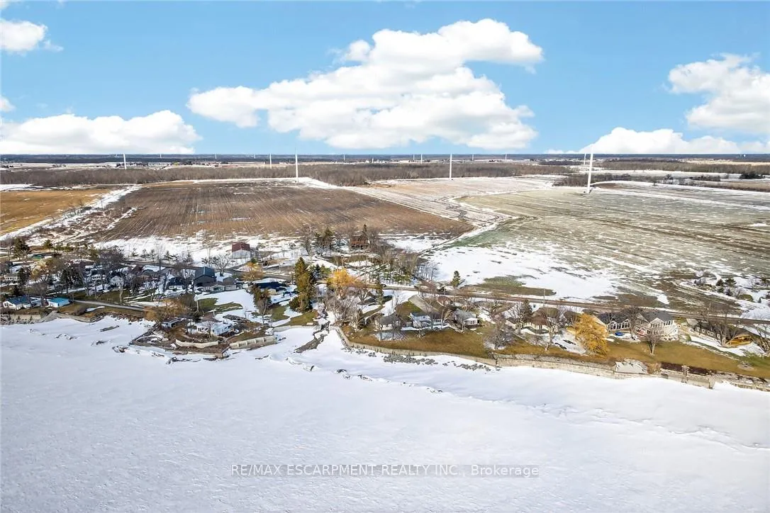 Photo 36 of 3076 Lakeshore Road, Haldimand, Dunnville — HOMEH