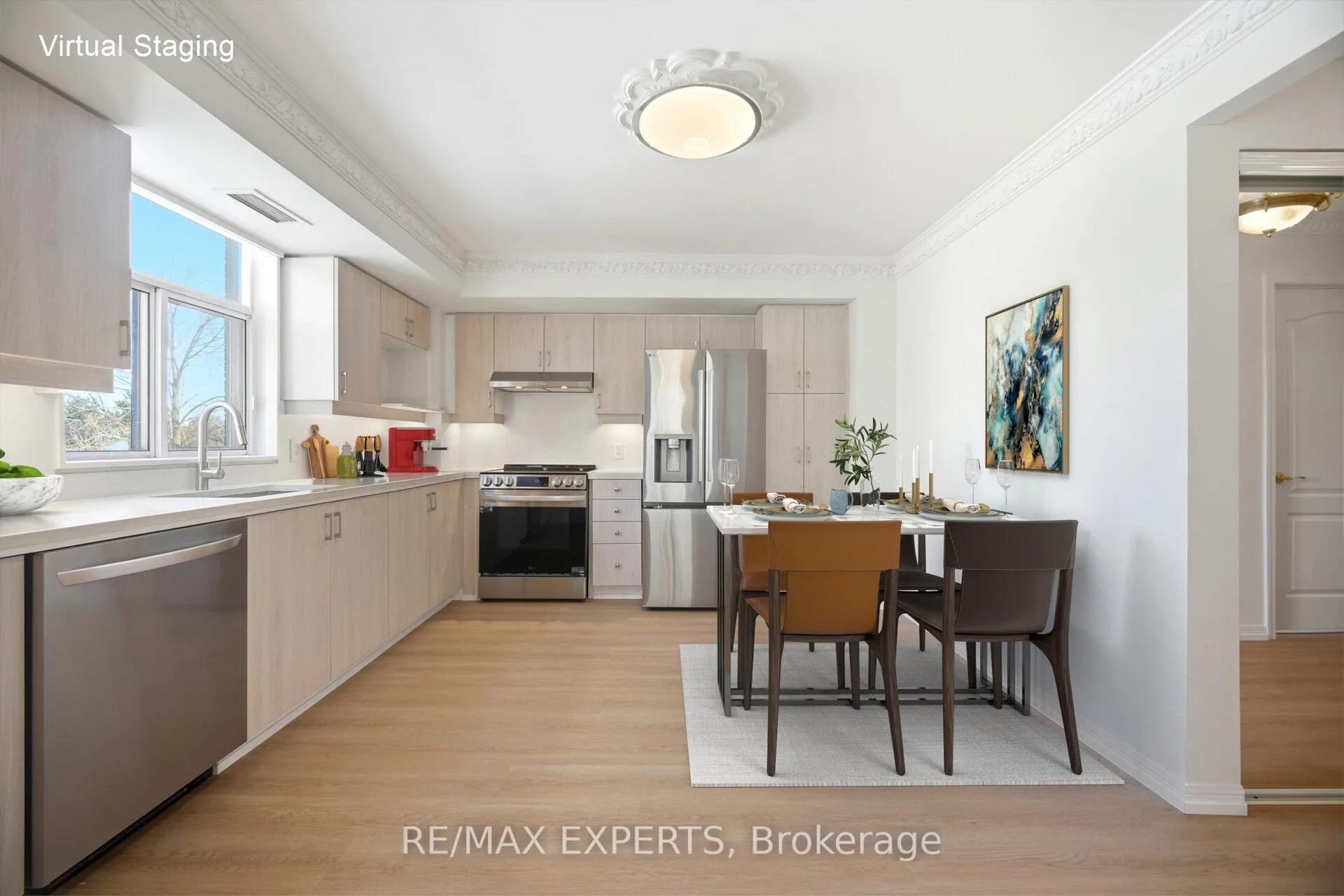 Photo 12 of Unit 313, 2504 Rutherford Road, Vaughan, Maple — HOMEH