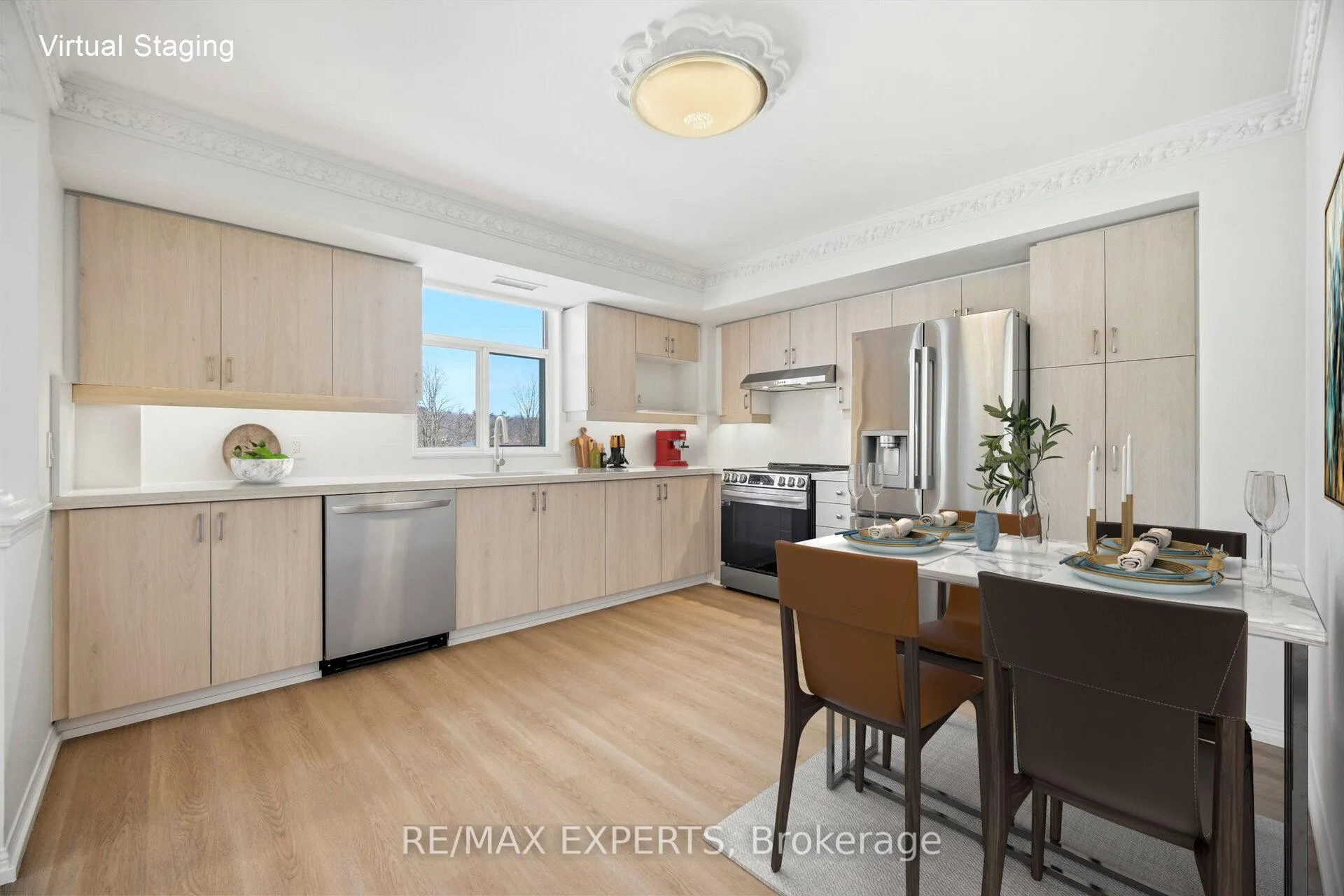 Photo 13 of Unit 313, 2504 Rutherford Road, Vaughan, Maple — HOMEH