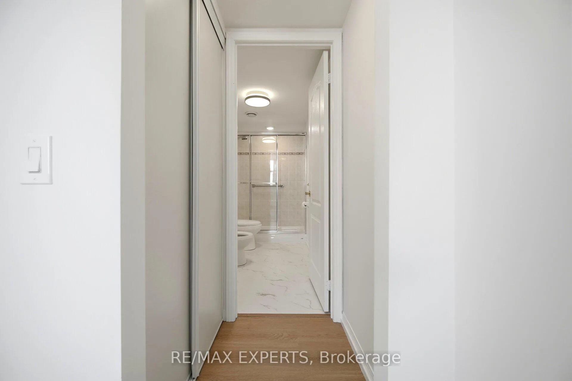 Photo 20 of Unit 313, 2504 Rutherford Road, Vaughan, Maple — HOMEH