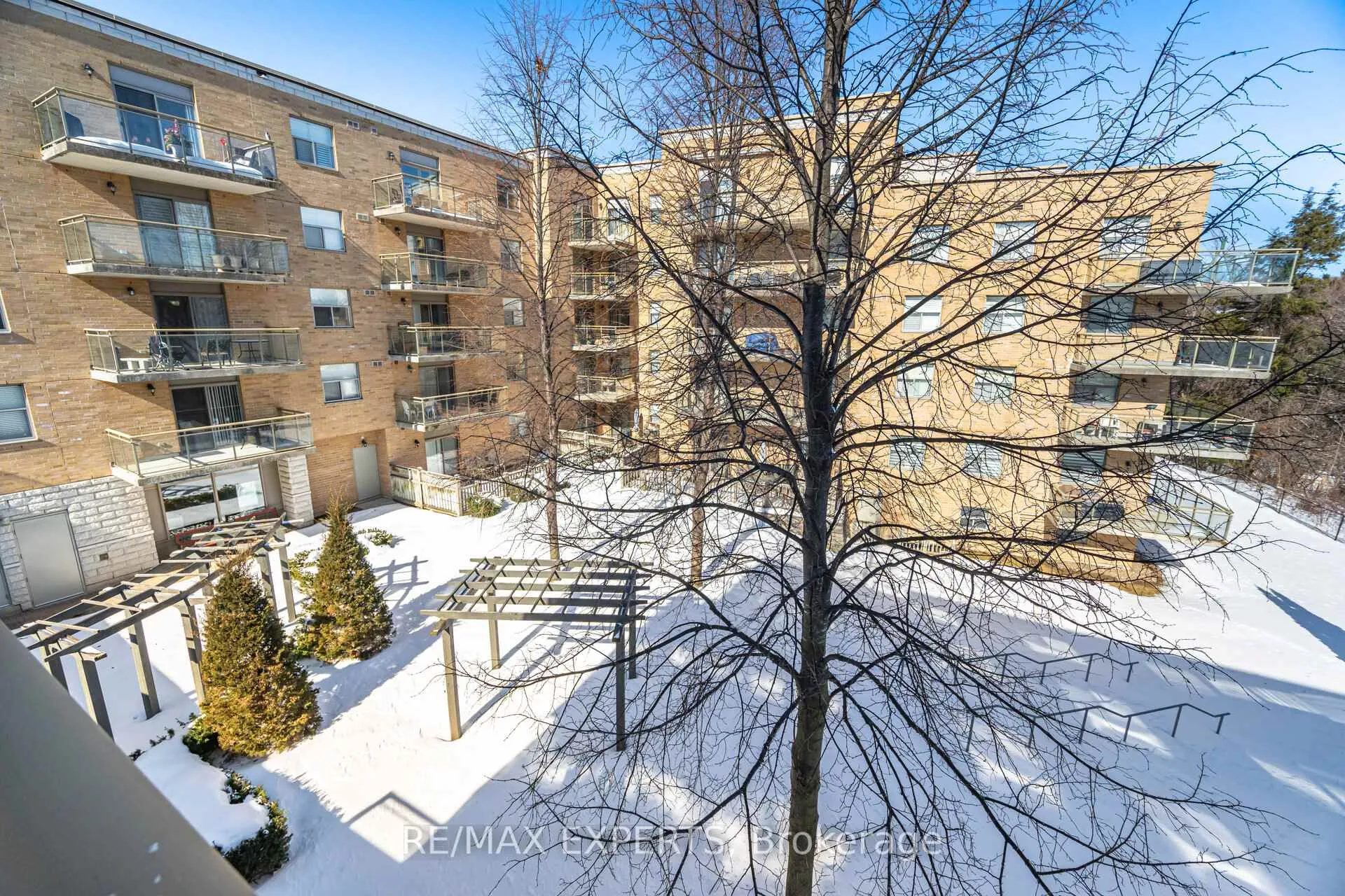 Photo 33 of Unit 313, 2504 Rutherford Road, Vaughan, Maple — HOMEH