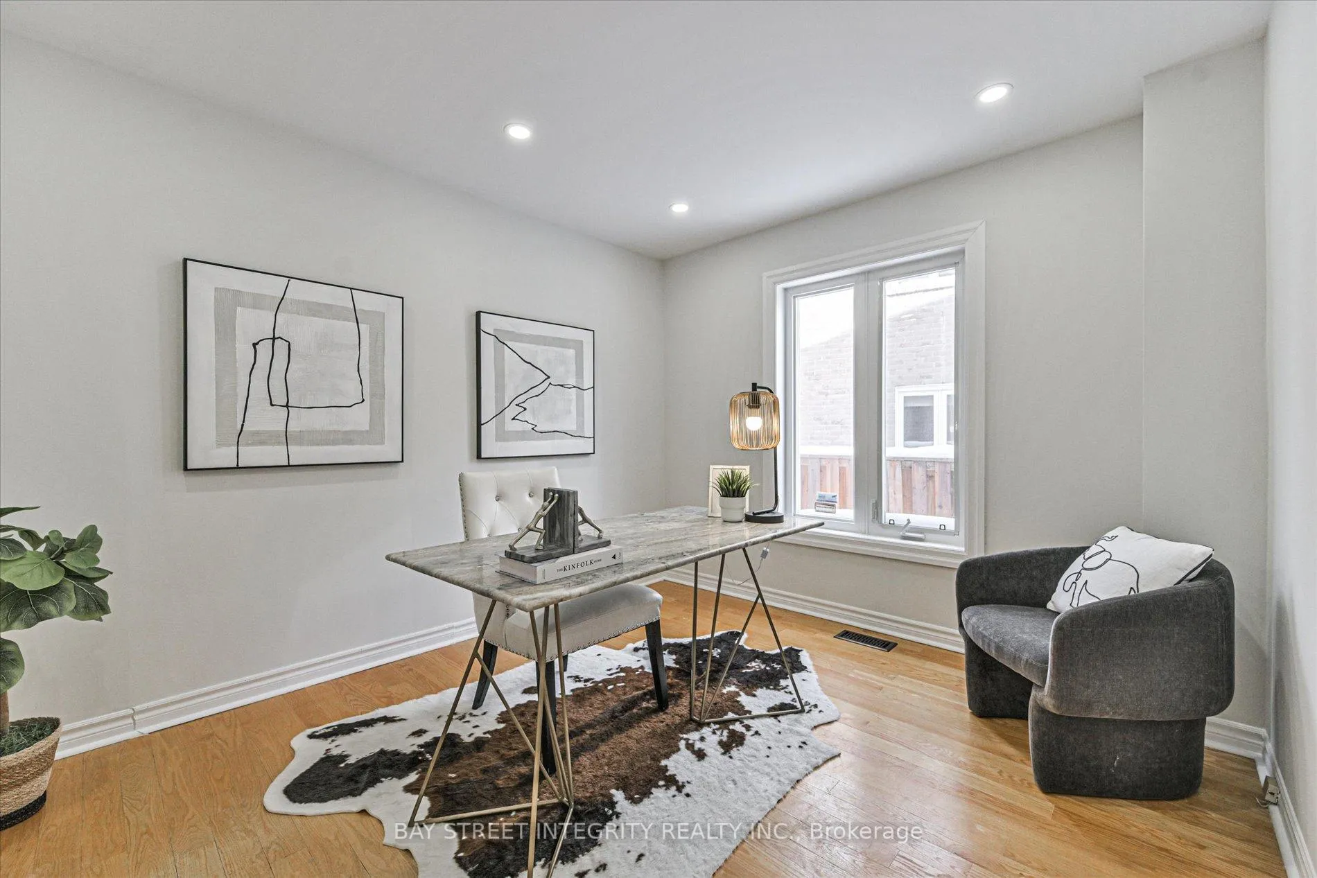 Photo 9 of 28 Carnforth Drive, Markham, Unionville — HOMEH