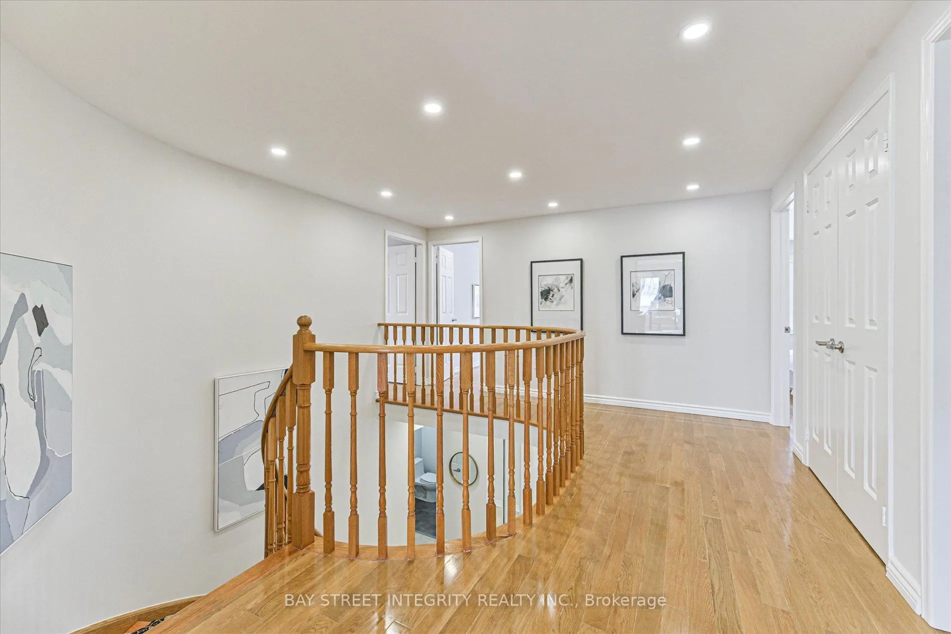 Photo 23 of 28 Carnforth Drive, Markham, Unionville — HOMEH