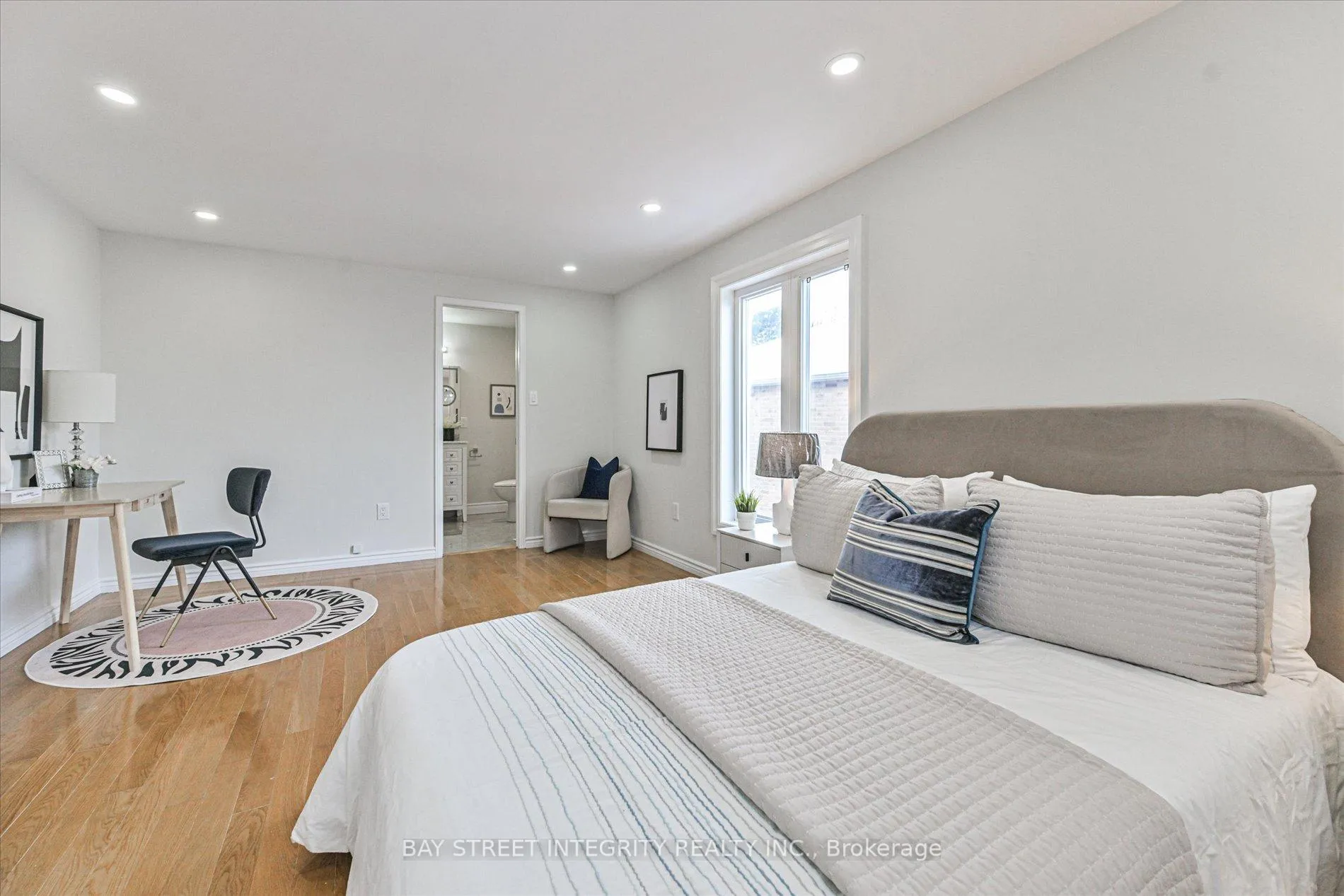 Photo 35 of 28 Carnforth Drive, Markham, Unionville — HOMEH