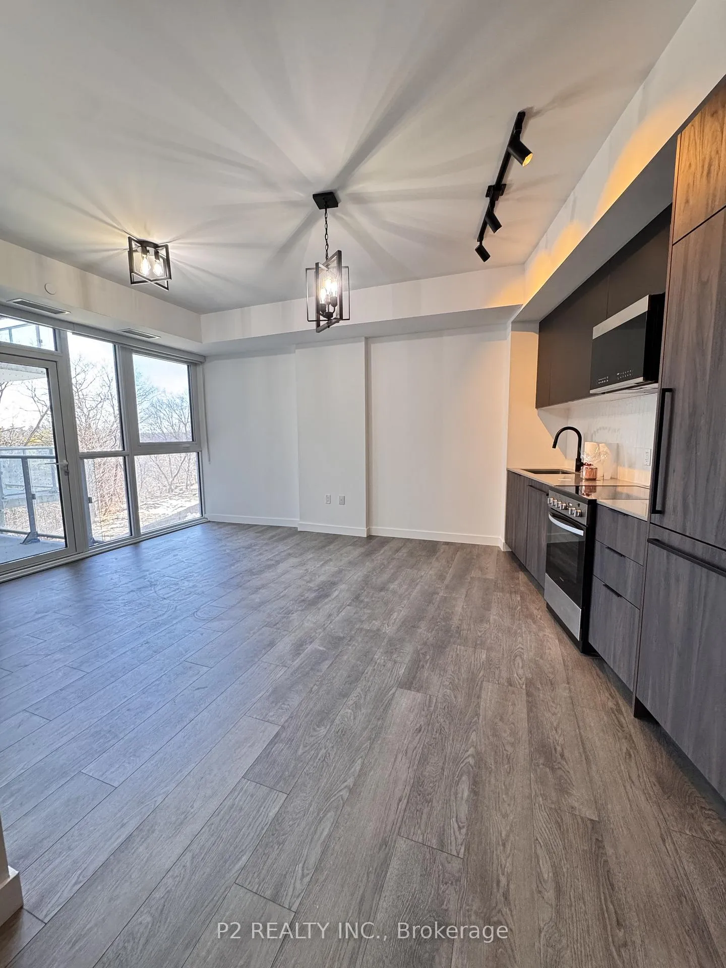 Front of Unit 229, 1635 Military Trail