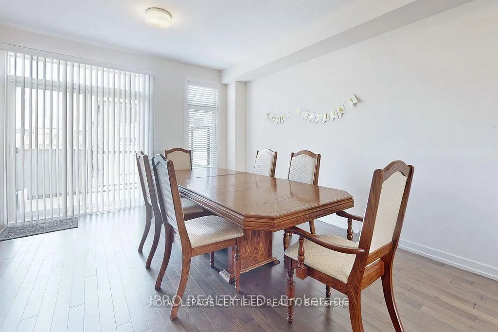 Photo 13 of 2614 Castlegate Crossing, Pickering, Duffin Heights — HOMEH