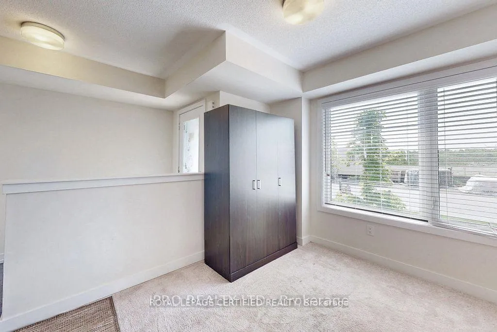 Photo 18 of 2614 Castlegate Crossing, Pickering, Duffin Heights — HOMEH