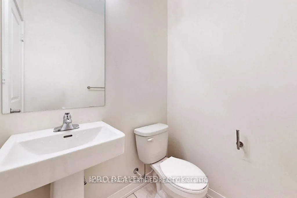Photo 22 of 2614 Castlegate Crossing, Pickering, Duffin Heights — HOMEH