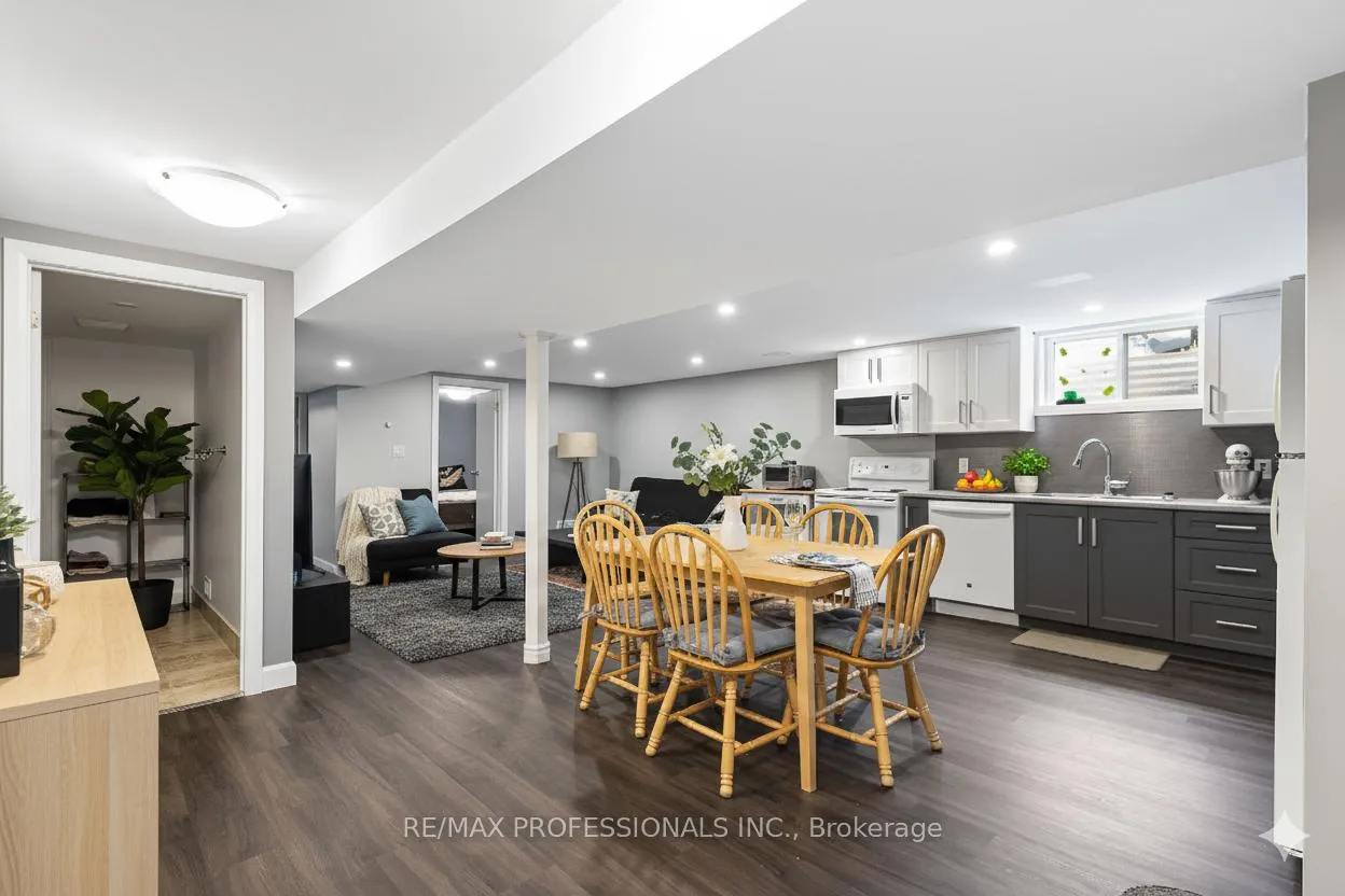 Photo 6 of Unit Lower, 49 Barwood Crescent, Kitchener, Laurentian Hills — HOMEH