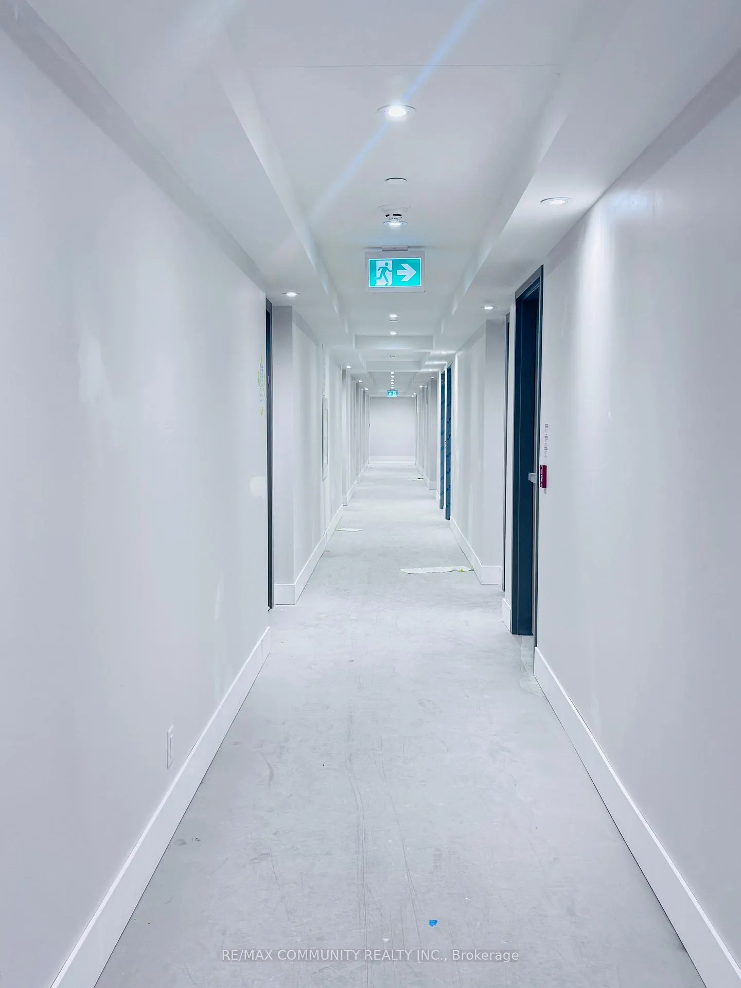 Photo 5 of Unit 212, 51 Clarington Boulevard, Clarington, Bowmanville — HOMEH