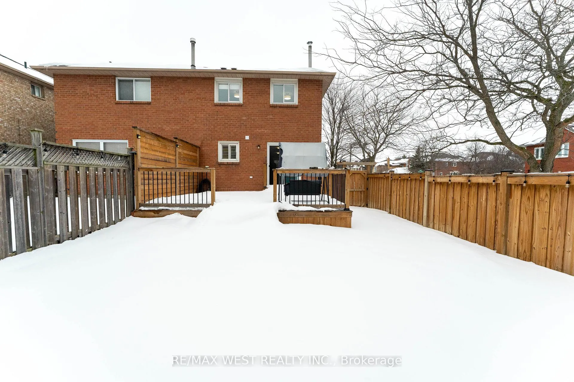 Photo 35 of 1977 Pine Grove Avenue, Pickering, Highbush — HOMEH