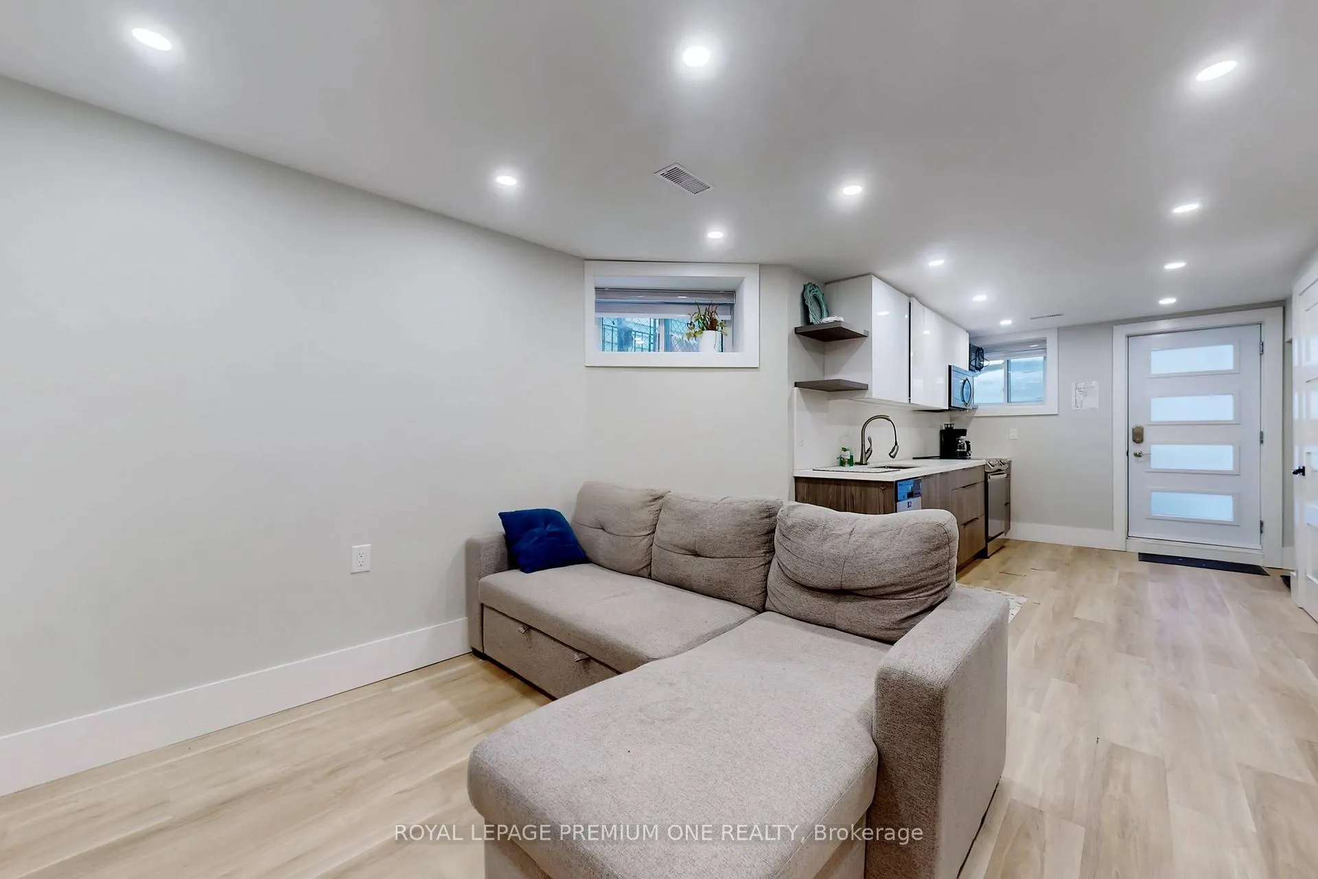 Photo 30 of 223 Manning Avenue, Toronto, Trinity-Bellwoods — HOMEH