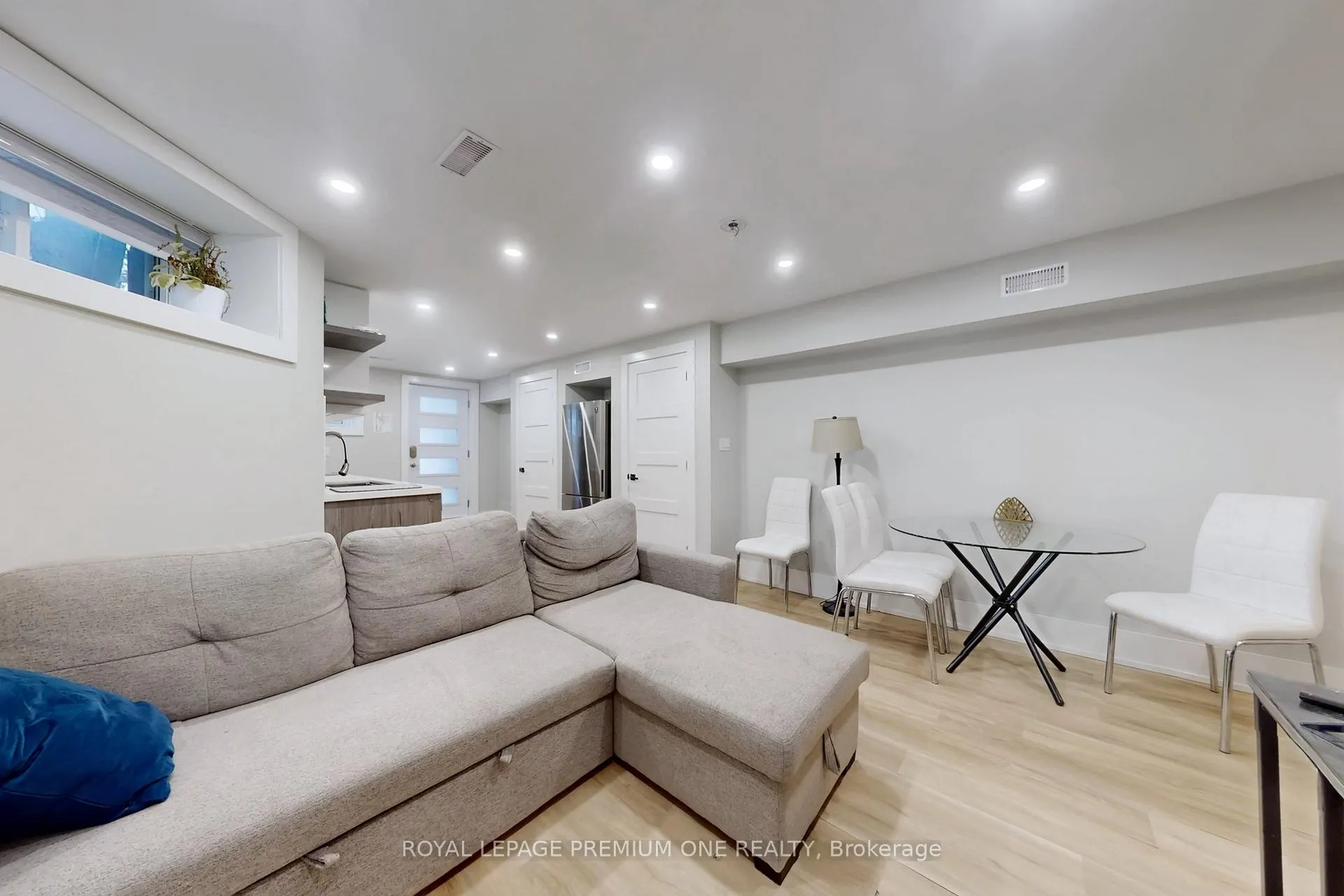 Photo 31 of 223 Manning Avenue, Toronto, Trinity-Bellwoods — HOMEH