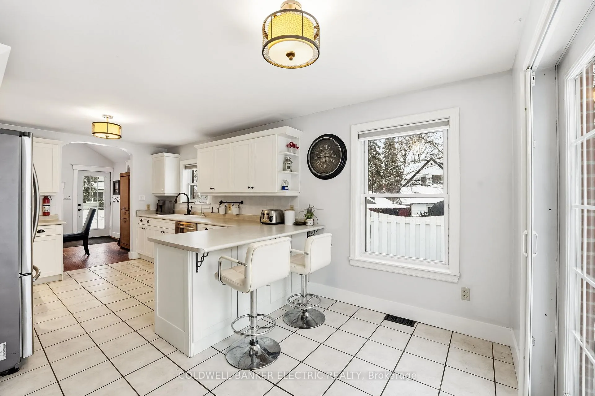 Photo 15 of 118 Cedar Street, Whitby, Downtown Whitby — HOMEH