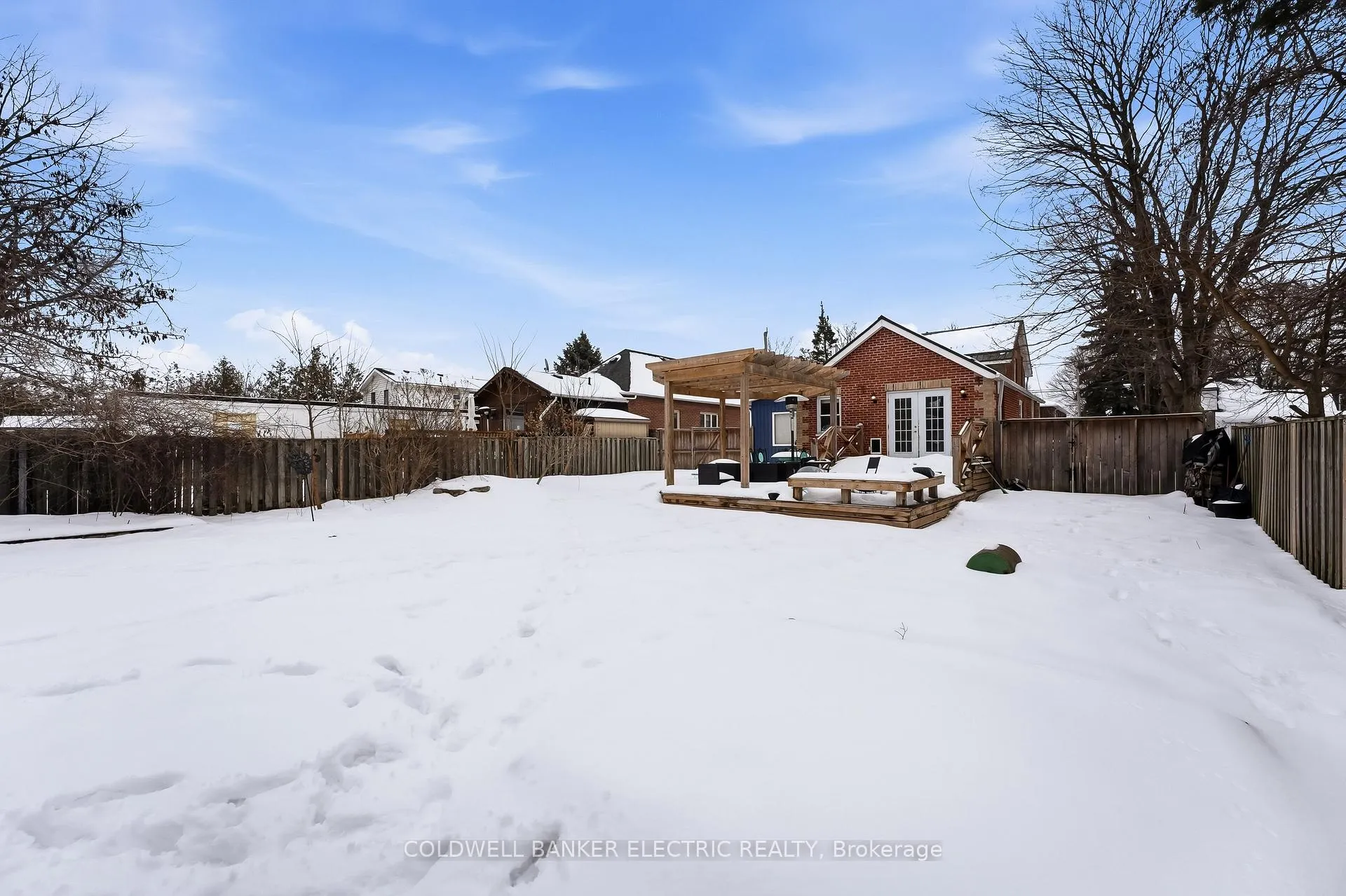 Photo 31 of 118 Cedar Street, Whitby, Downtown Whitby — HOMEH