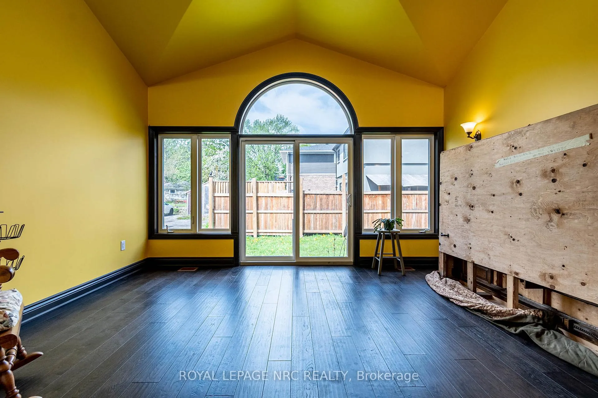 Photo 30 of 4807 Zimmerman Avenue, Niagara Falls, Downtown — HOMEH