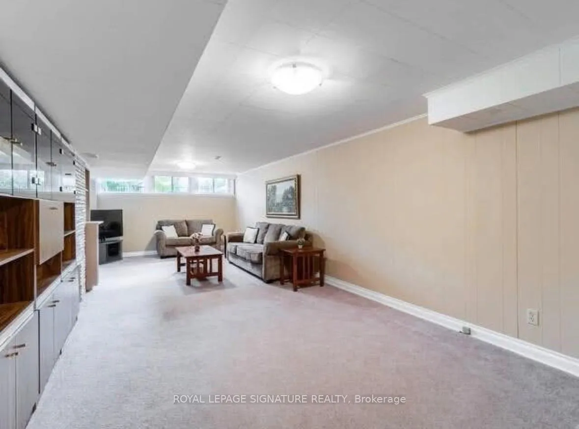 Photo 5 of Unit Basement, 1 Bondhead Place, Etobicoke, Thistletown-Beaumonde Heights — HOMEH