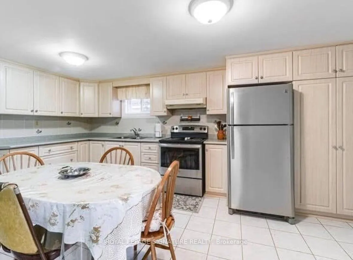 Photo 6 of Unit Basement, 1 Bondhead Place, Etobicoke, Thistletown-Beaumonde Heights — HOMEH