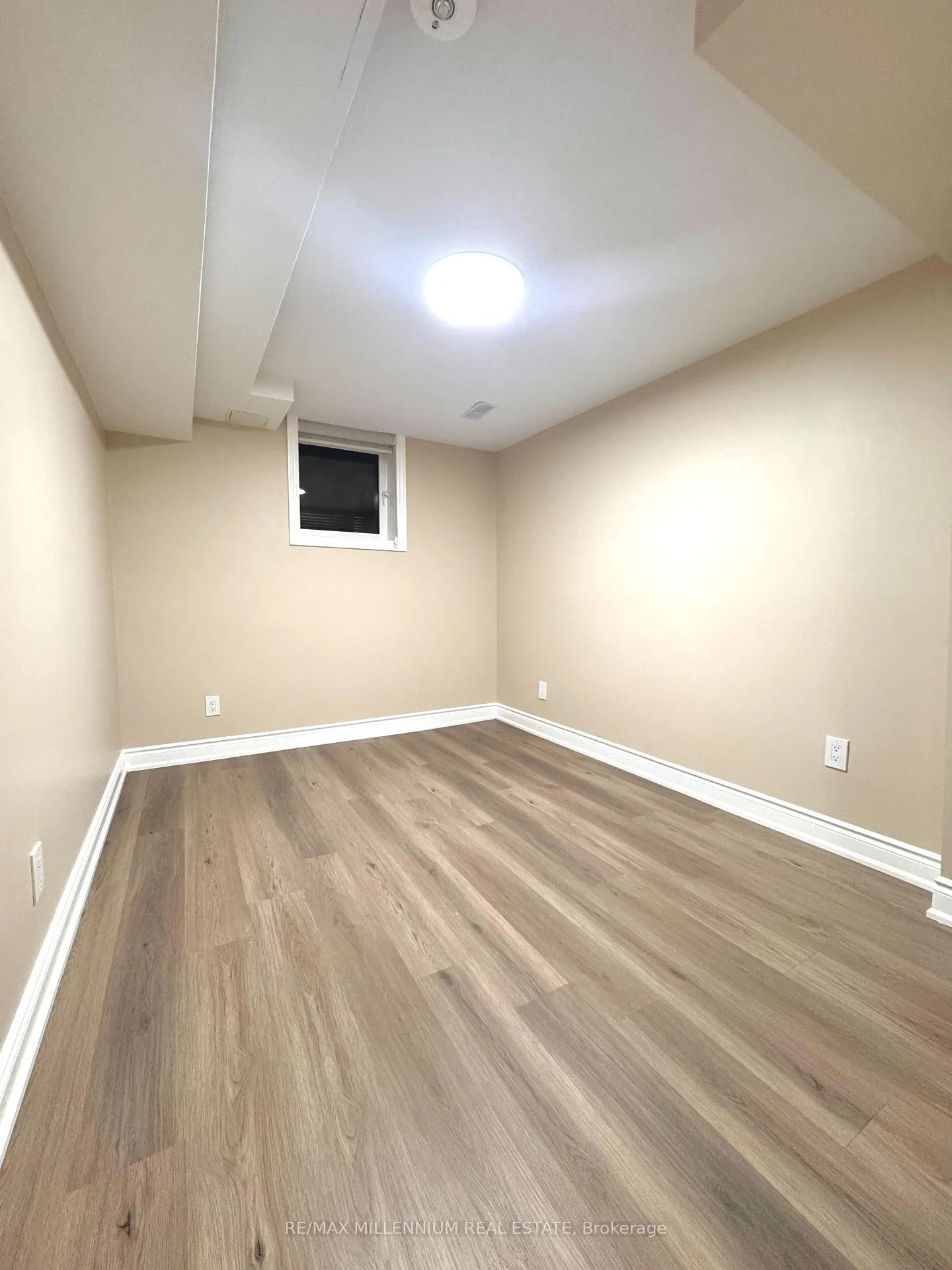Photo 9 of 59 Crawford Drive, Brampton, Madoc — HOMEH