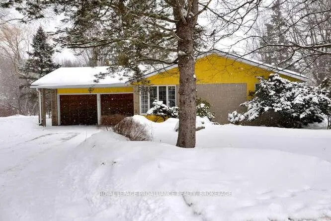 Photo 1 of 5 Helena Place, Kingston, Kingston East (incl CFB Kingston) — HOMEH