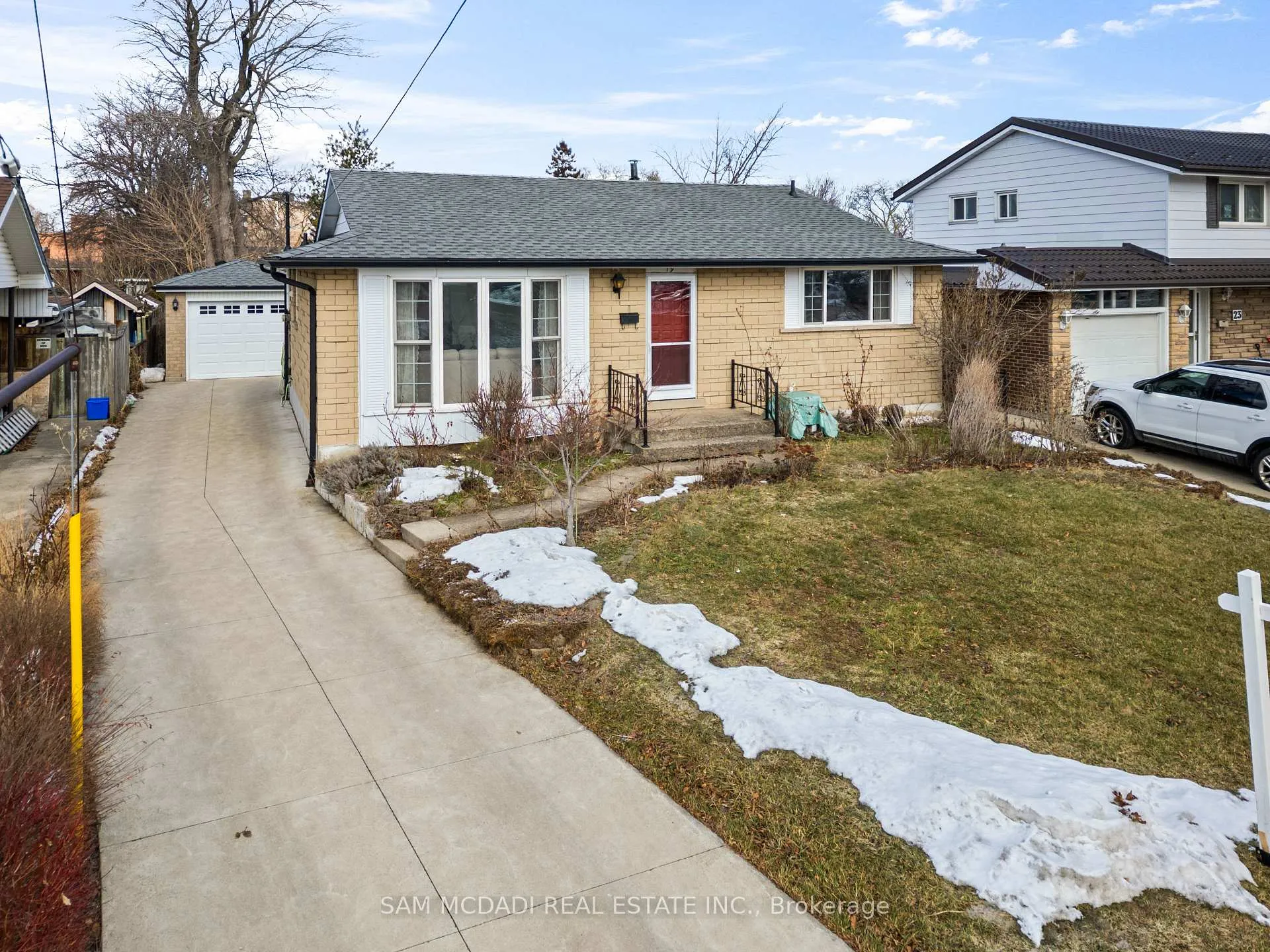 Photo 1 of 19 Secord Drive, Hamilton, Corman — HOMEH