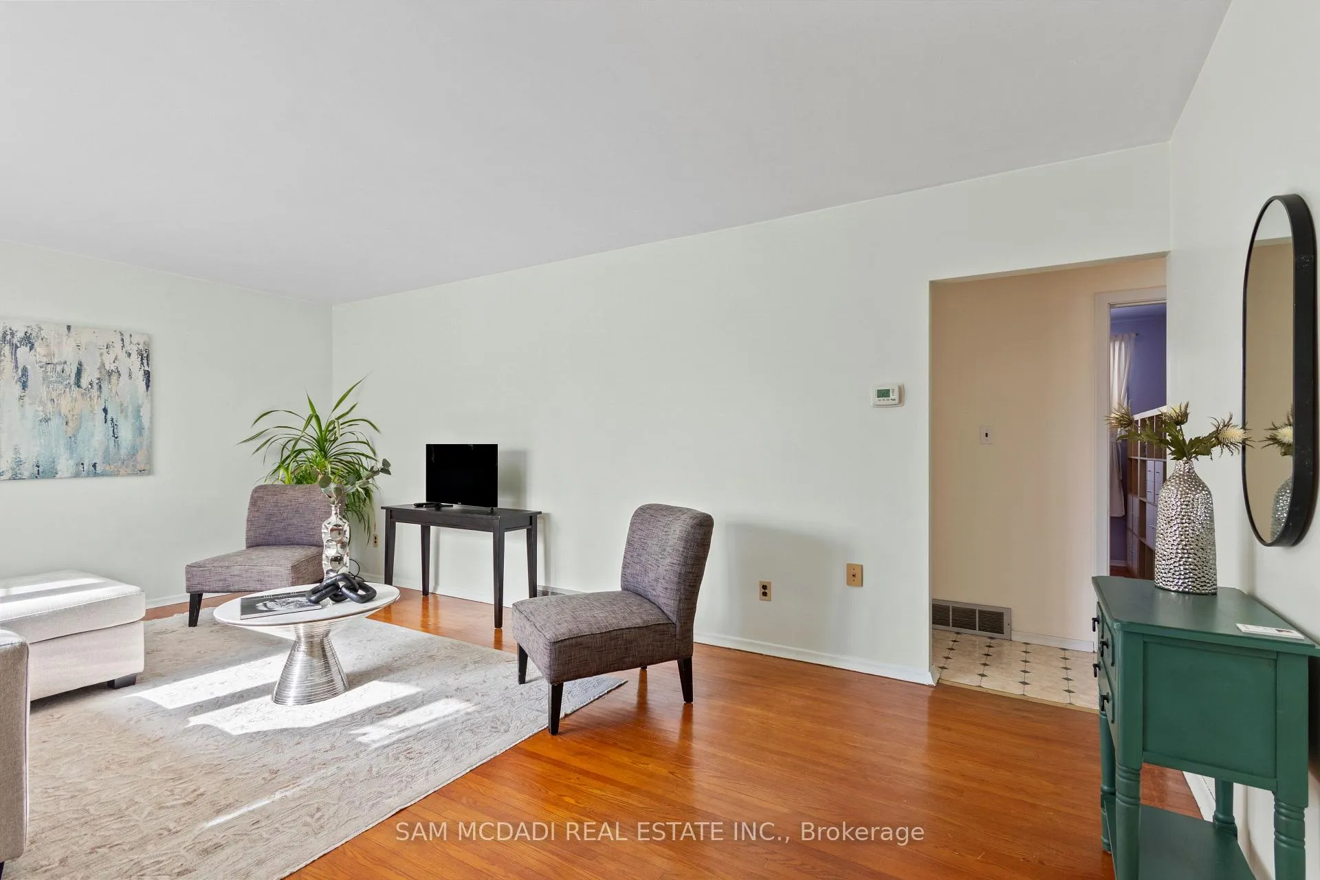 Photo 10 of 19 Secord Drive, Hamilton, Corman — HOMEH