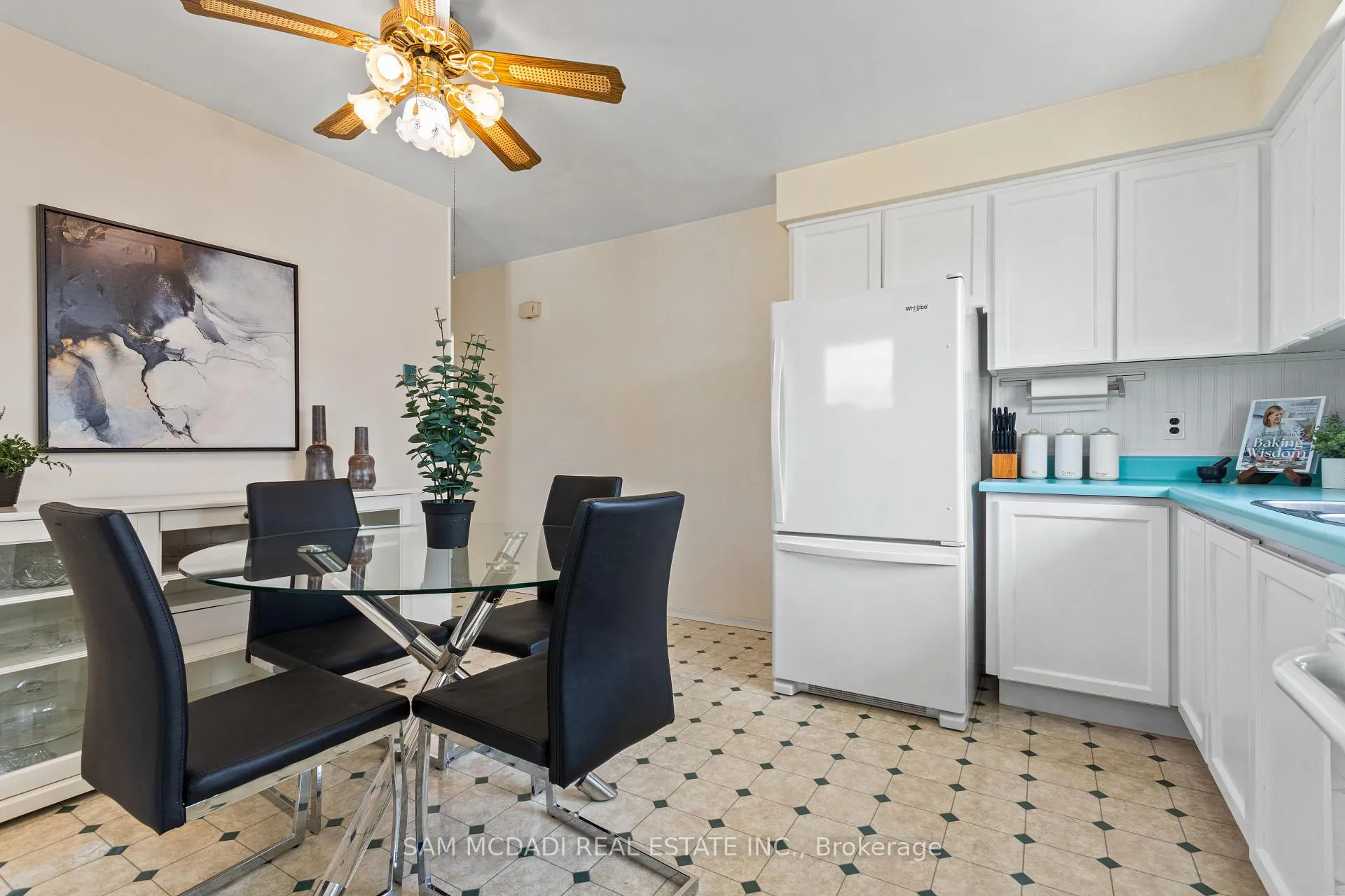 Photo 14 of 19 Secord Drive, Hamilton, Corman — HOMEH