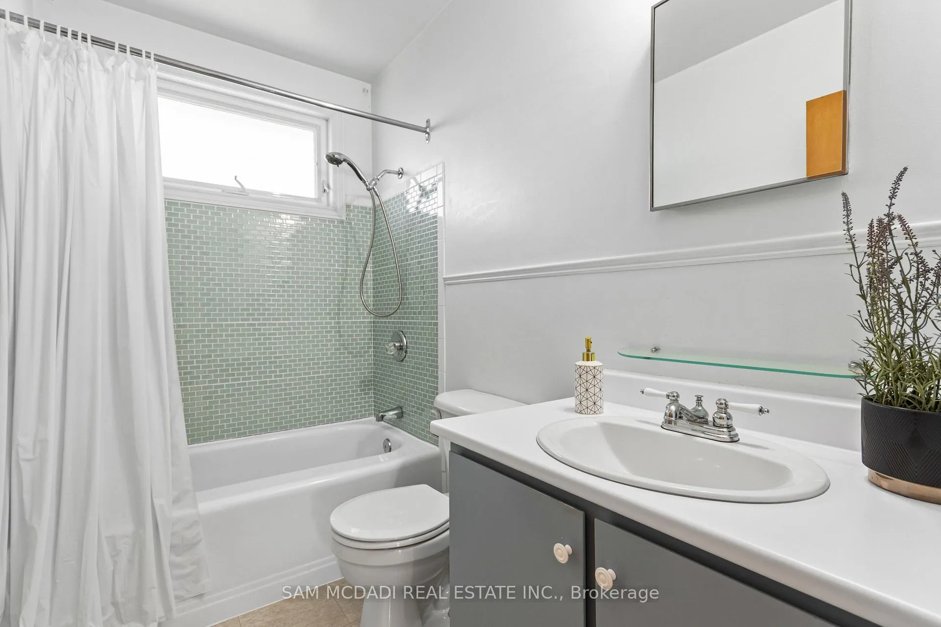 Photo 17 of 19 Secord Drive, Hamilton, Corman — HOMEH