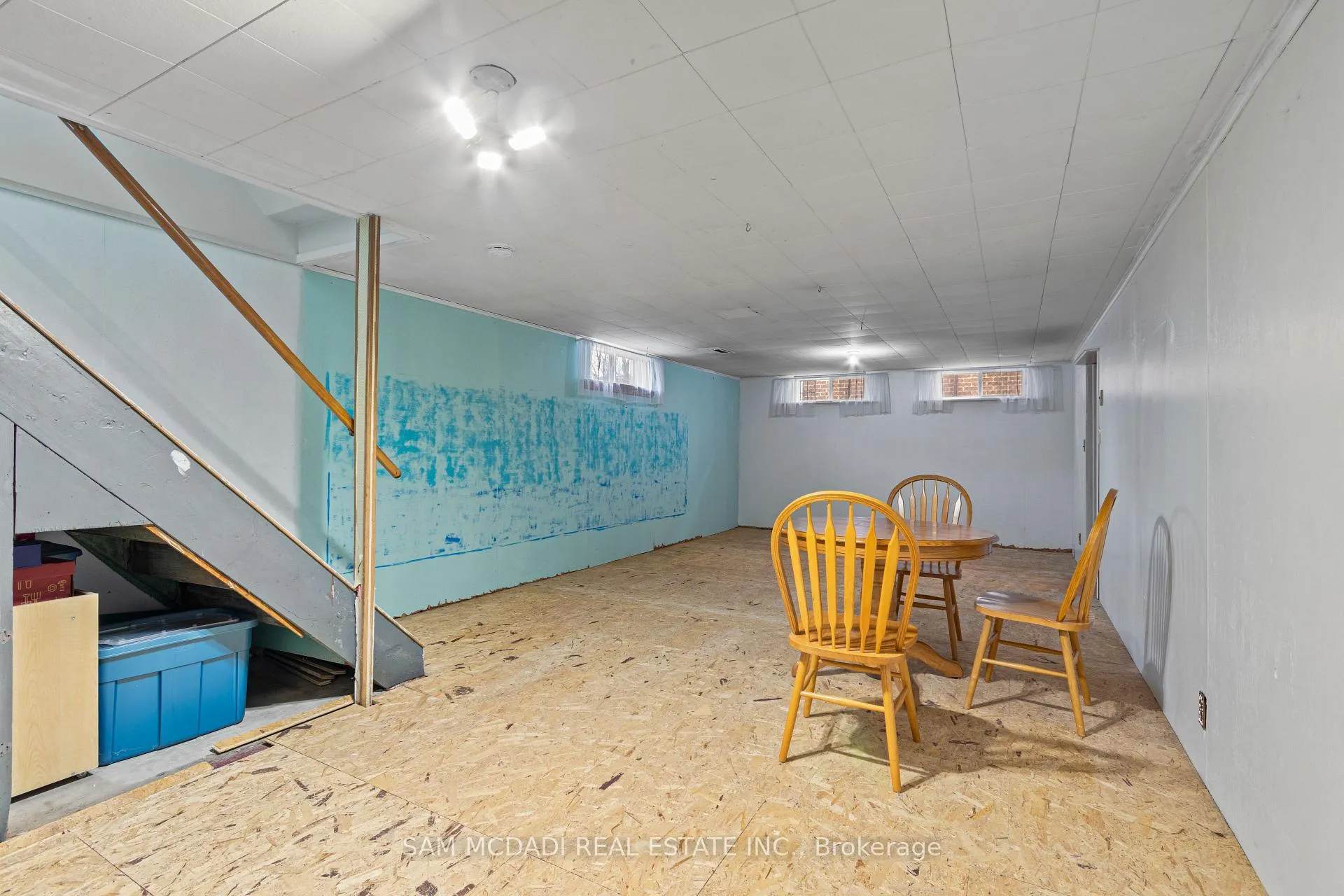 Photo 24 of 19 Secord Drive, Hamilton, Corman — HOMEH