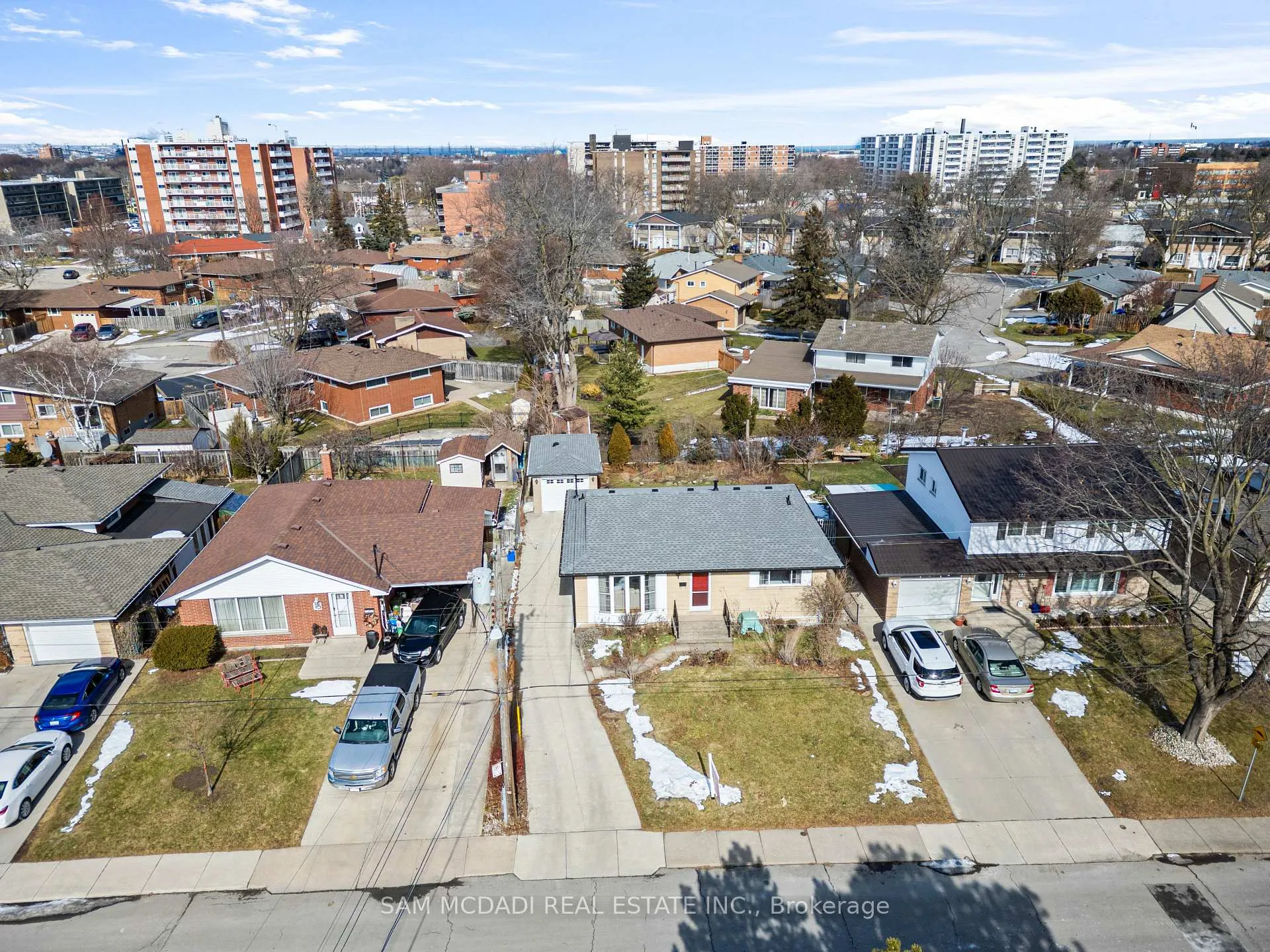 Photo 27 of 19 Secord Drive, Hamilton, Corman — HOMEH