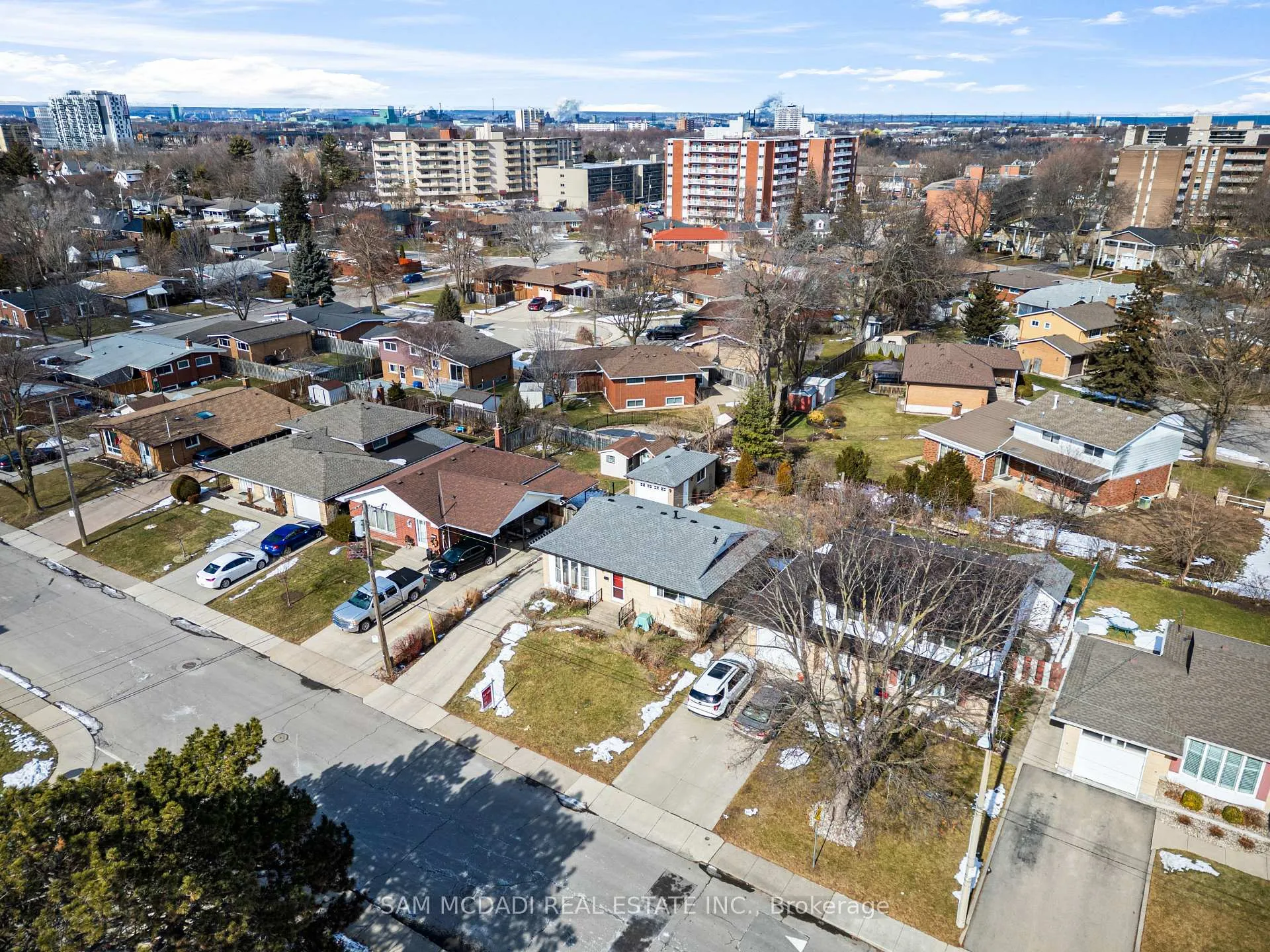 Photo 28 of 19 Secord Drive, Hamilton, Corman — HOMEH