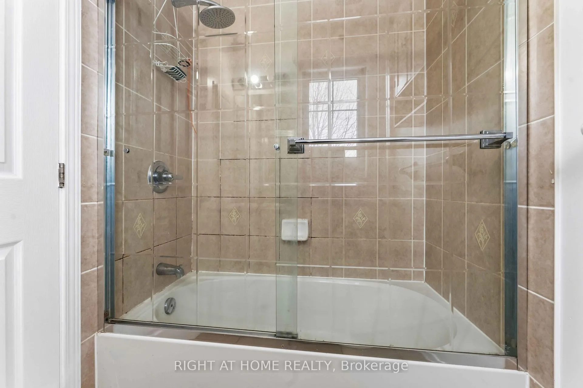Photo 18 of 994 Klondike Road, Ottawa, Kanata - Morgan's Grant/South March — HOMEH