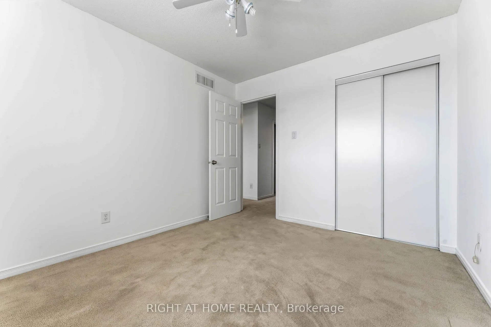 Photo 21 of 994 Klondike Road, Ottawa, Kanata - Morgan's Grant/South March — HOMEH