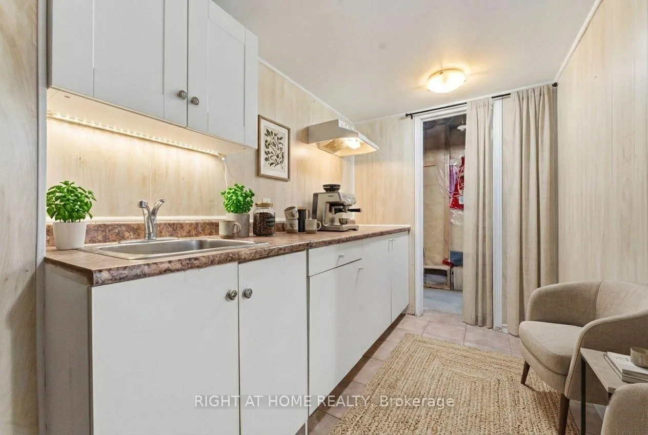 Photo 30 of 994 Klondike Road, Ottawa, Kanata - Morgan's Grant/South March — HOMEH